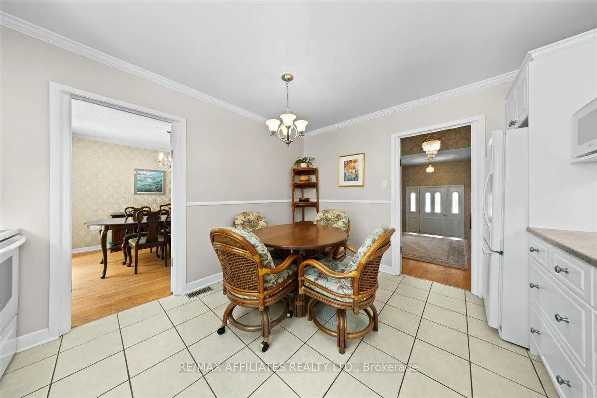 Photo 96 of 49 Silver Aspen Crescent, Ottawa, Blackburn Hamlet — HOMEH