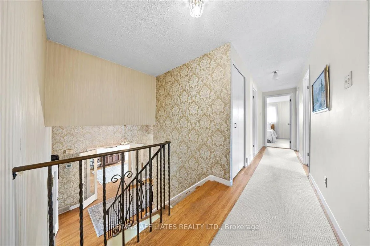 Photo 157 of 49 Silver Aspen Crescent, Ottawa, Blackburn Hamlet — HOMEH