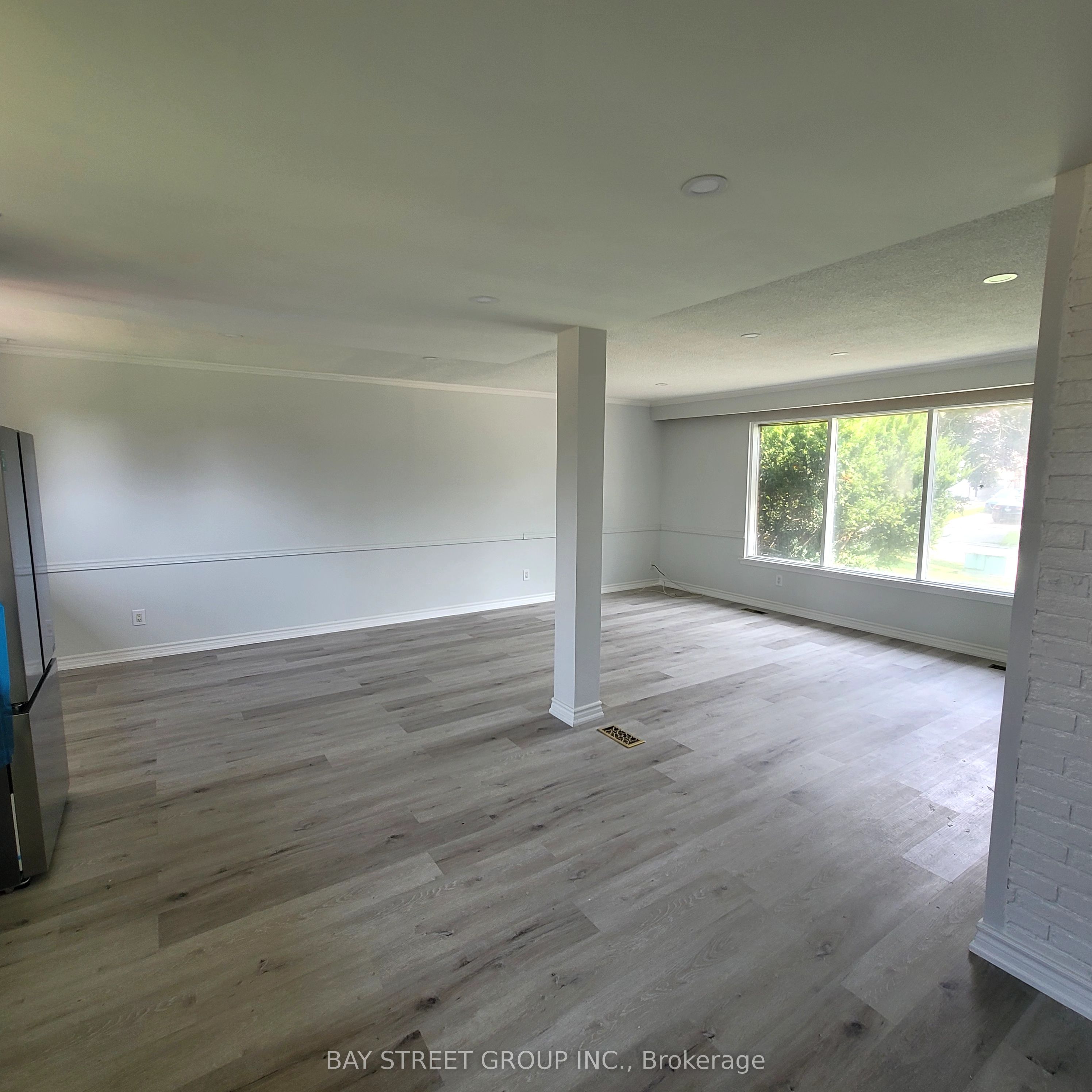 Photo 34 of 296 Viewmount Street, Oshawa, Donevan — HOMEH
