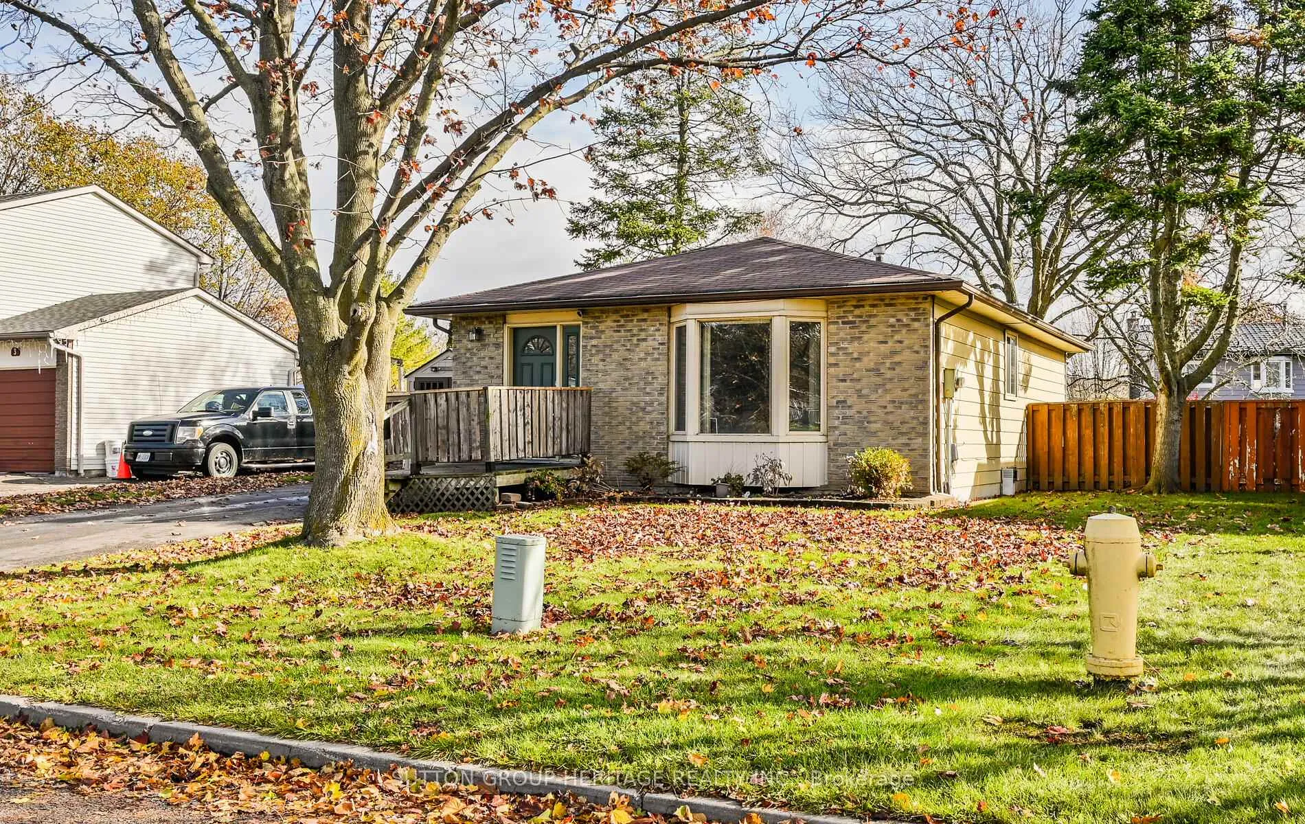 Photo 10 of 5 Agate Road, Ajax, South West — HOMEH