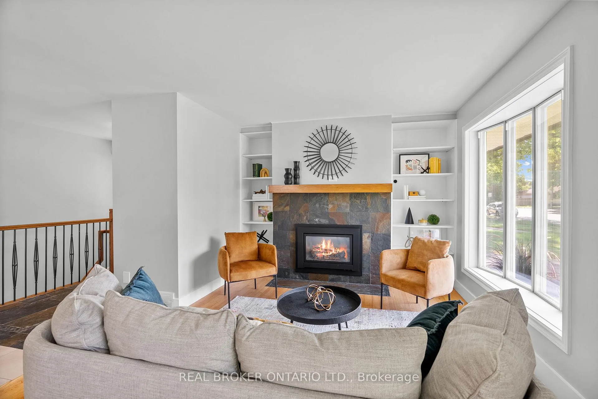 Photo 48 of 2931 Southmore Drive E, Ottawa, Riverside Park South — HOMEH