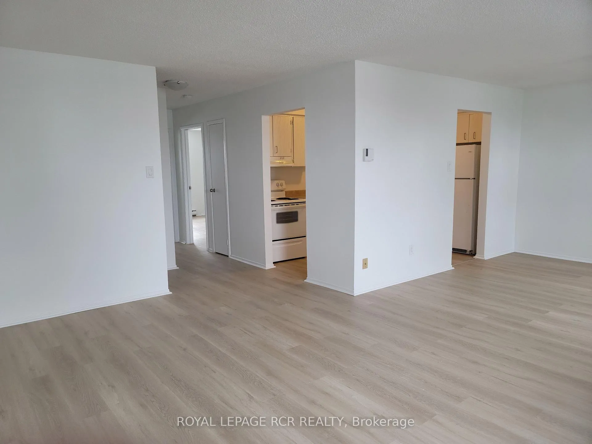 Photo 98 of Unit 206, 2 Orchard Heights Boulevard, Aurora, Hills of St Andrew — HOMEH