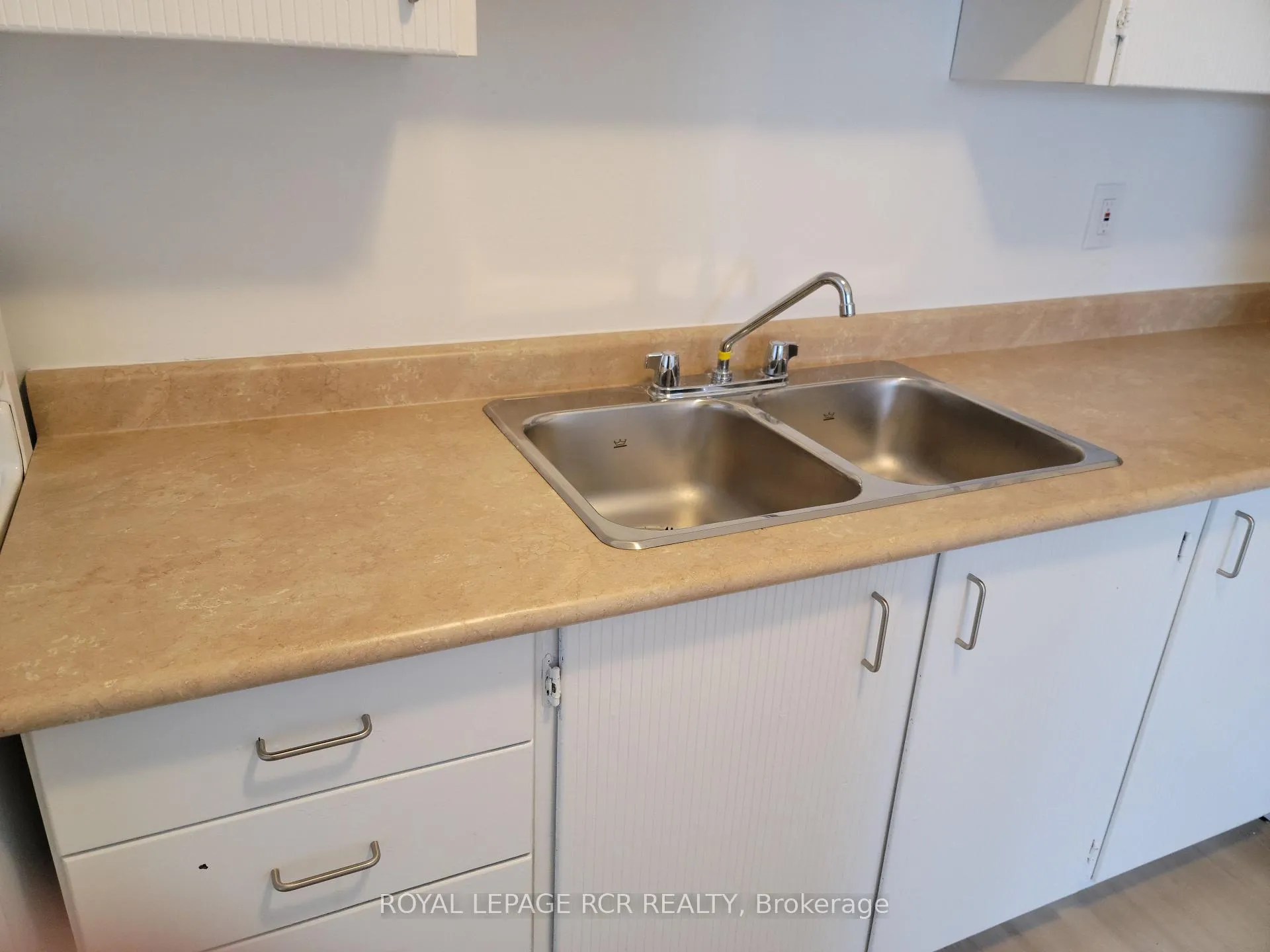 Photo 111 of Unit 206, 2 Orchard Heights Boulevard, Aurora, Hills of St Andrew — HOMEH
