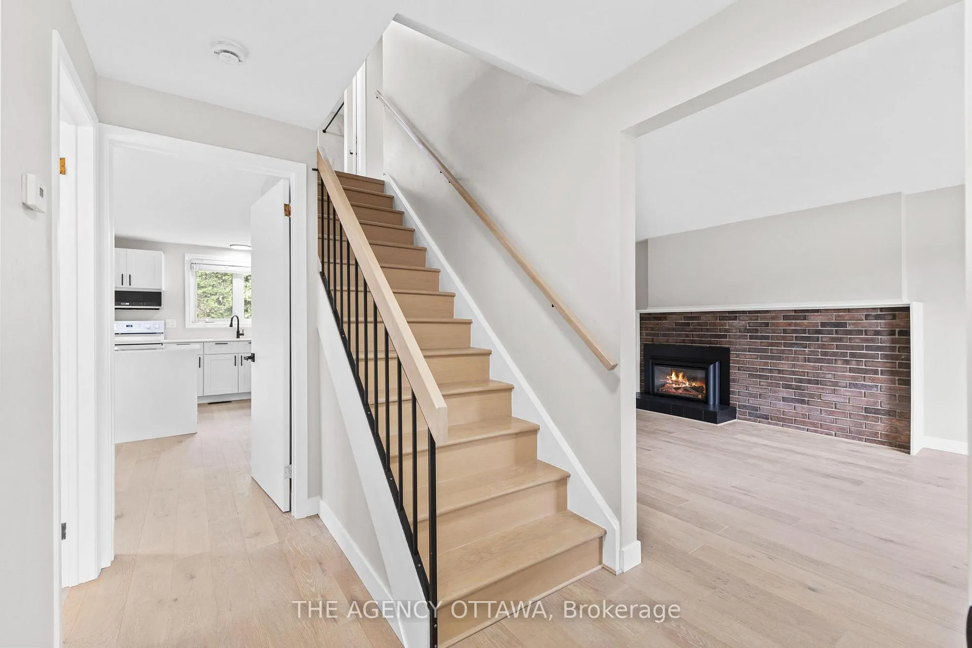 Photo 21 of 688 Laverendrye Drive, Ottawa, Beacon Hill North — HOMEH