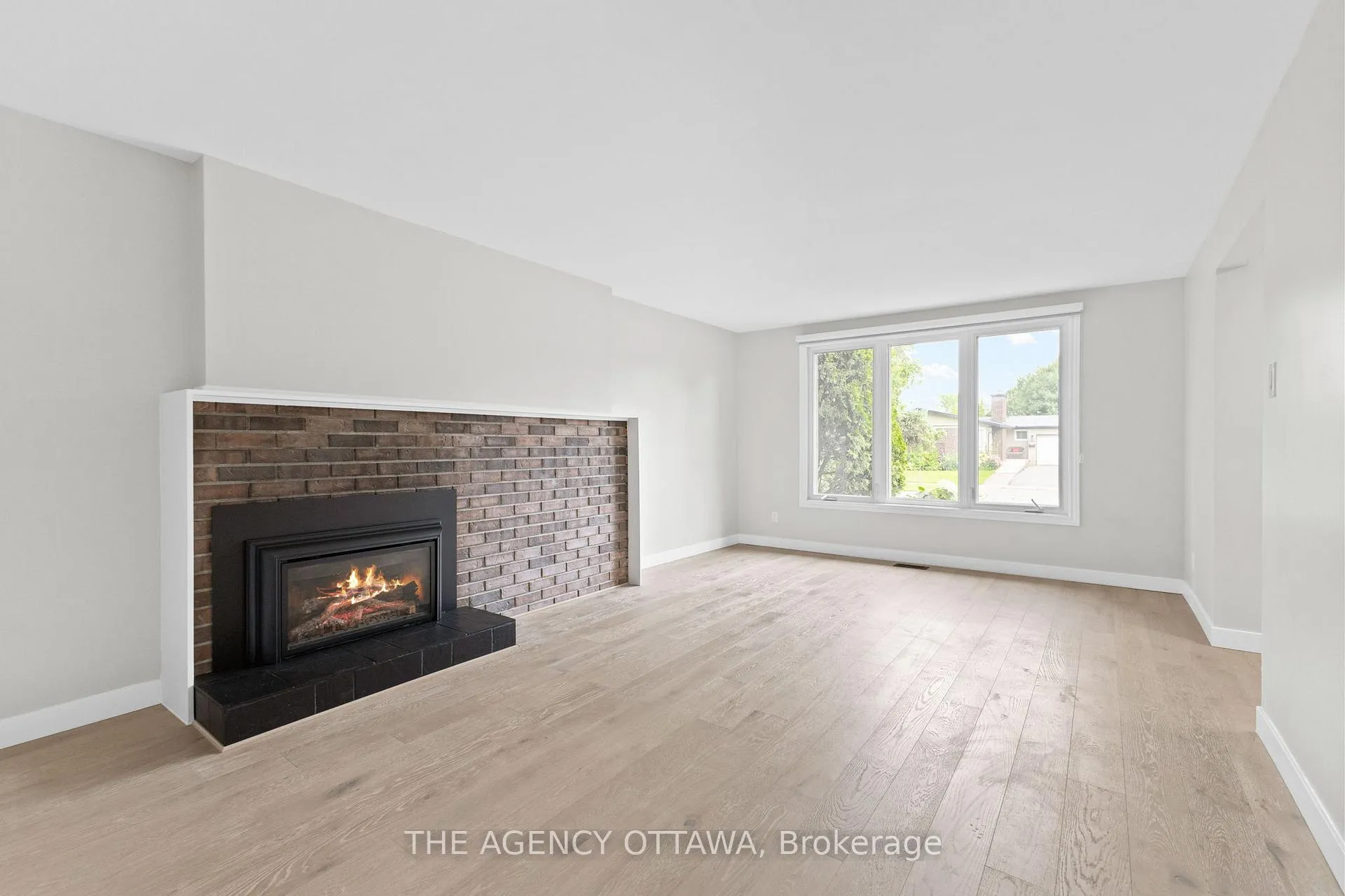 Photo 95 of 688 Laverendrye Drive, Ottawa, Beacon Hill North — HOMEH
