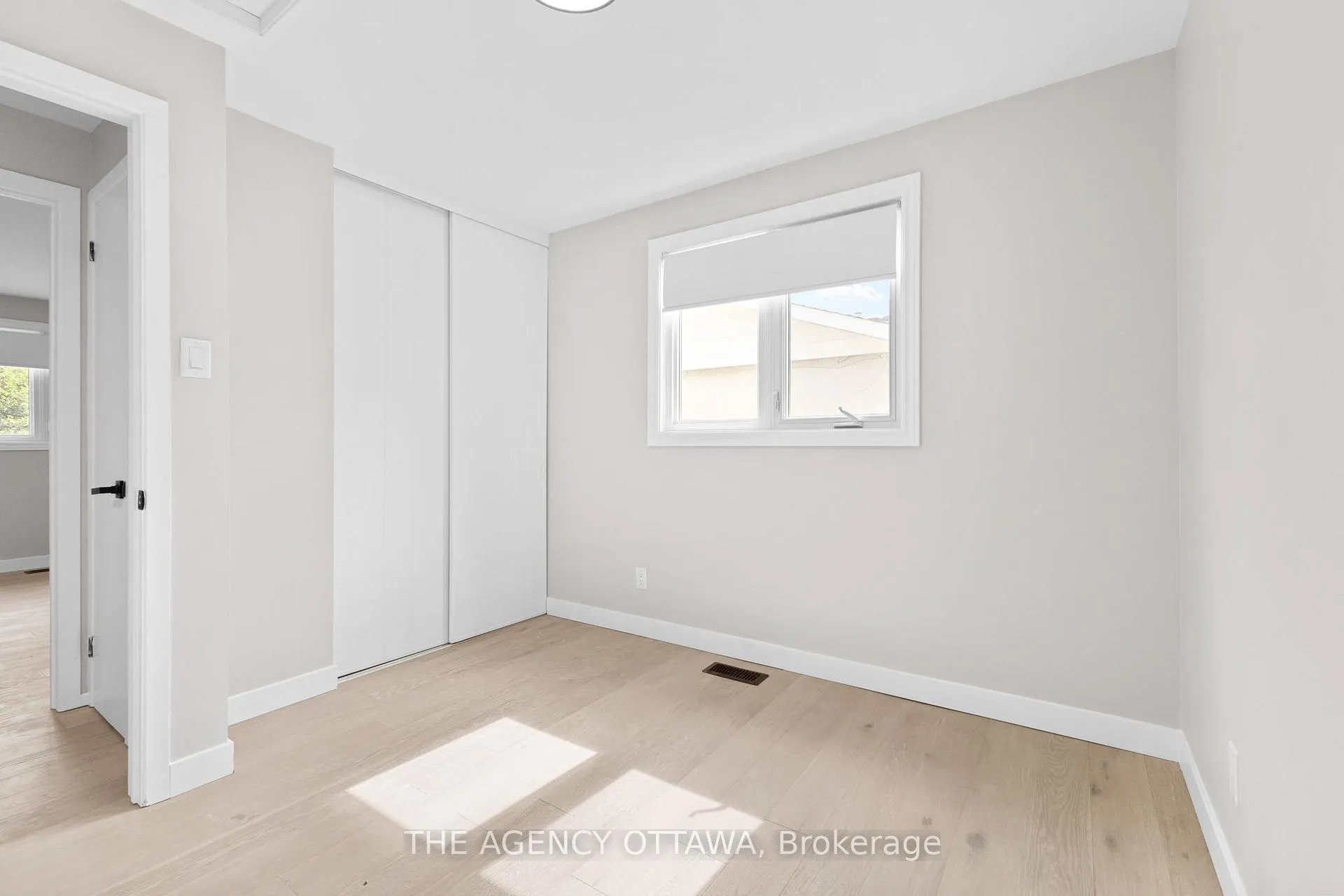 Photo 167 of 688 Laverendrye Drive, Ottawa, Beacon Hill North — HOMEH