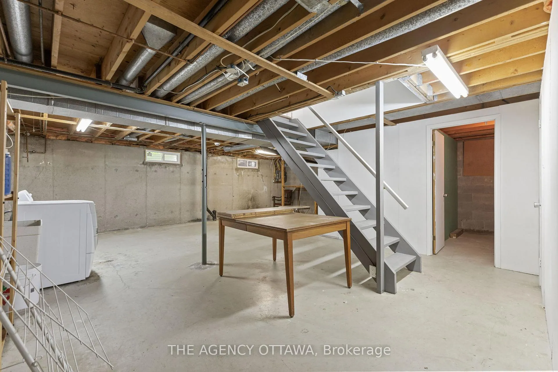 Photo 172 of 688 Laverendrye Drive, Ottawa, Beacon Hill North — HOMEH