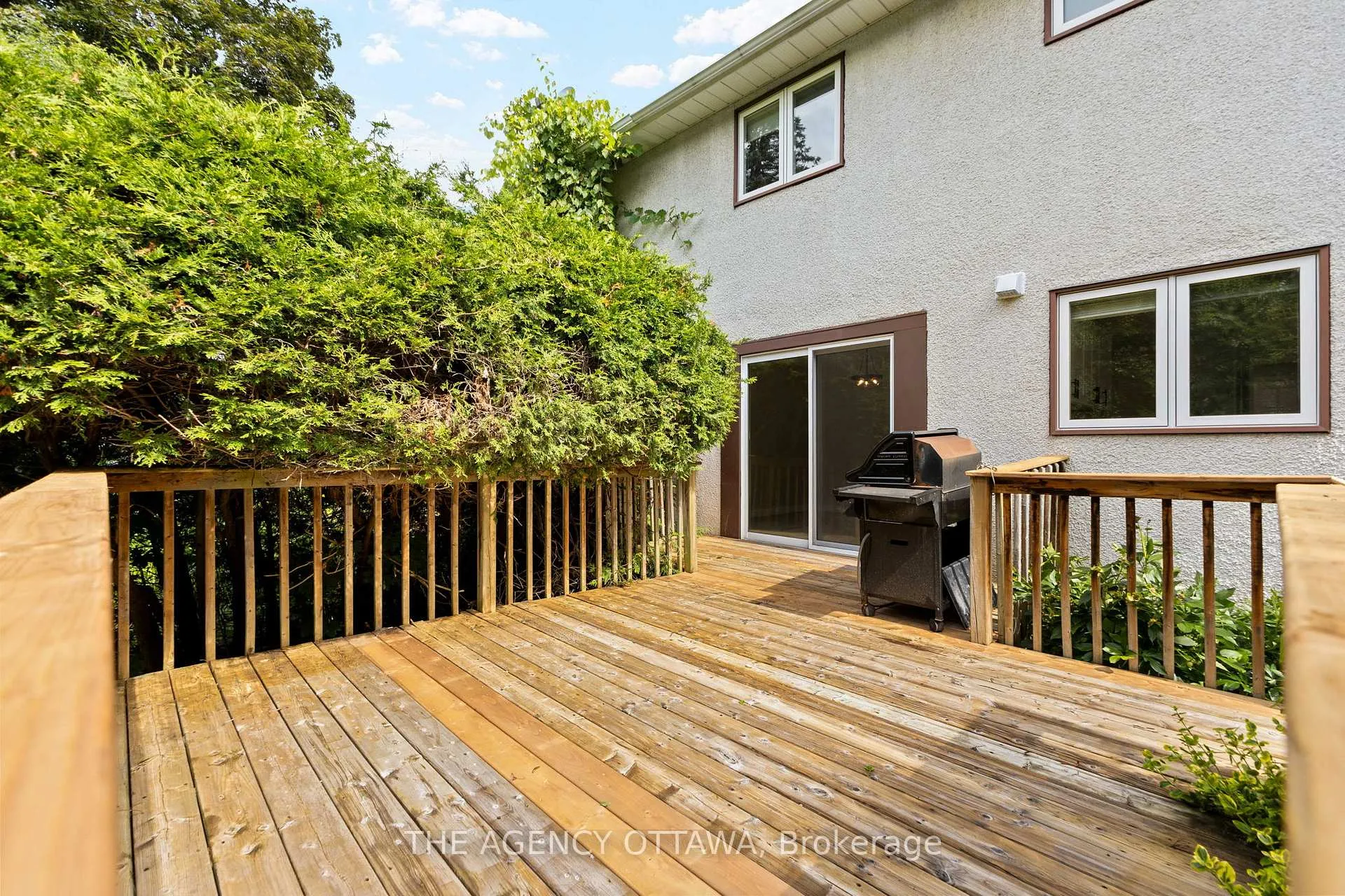 Photo 201 of 688 Laverendrye Drive, Ottawa, Beacon Hill North — HOMEH