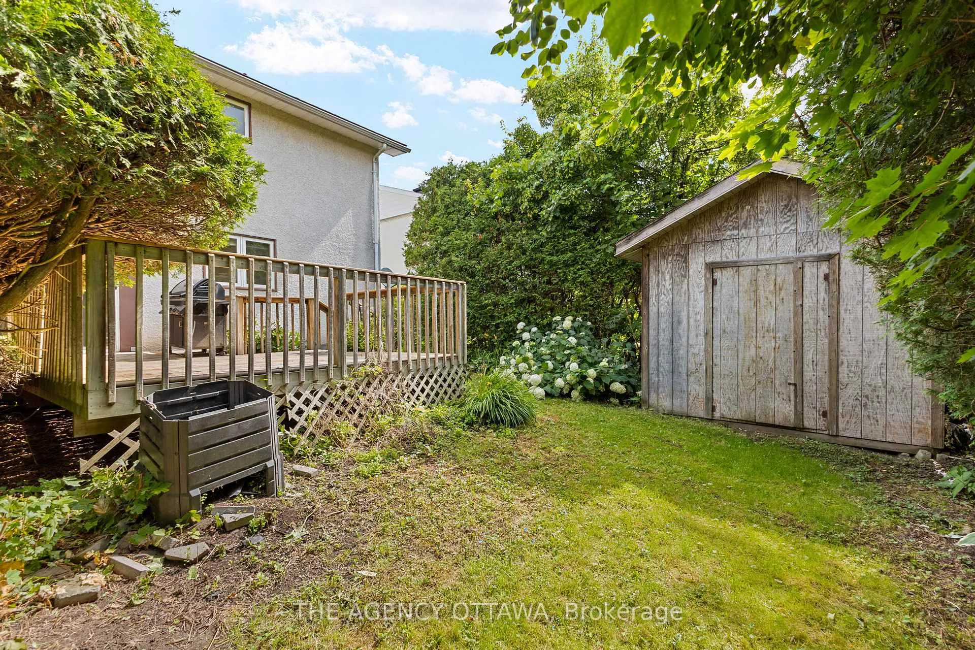 Photo 219 of 688 Laverendrye Drive, Ottawa, Beacon Hill North — HOMEH