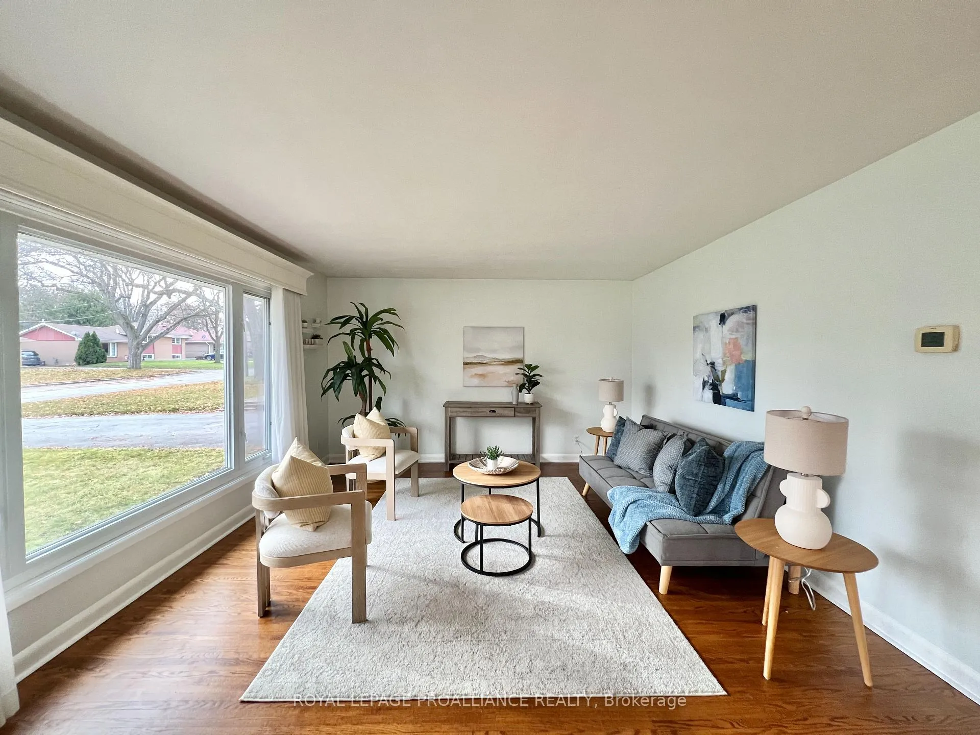 Photo 25 of 16 Lee Avenue, Belleville, Belleville Ward — HOMEH