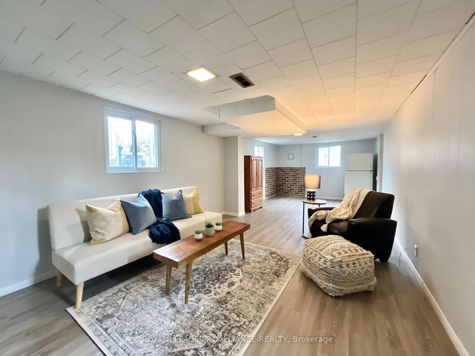 Photo 107 of 16 Lee Avenue, Belleville, Belleville Ward — HOMEH