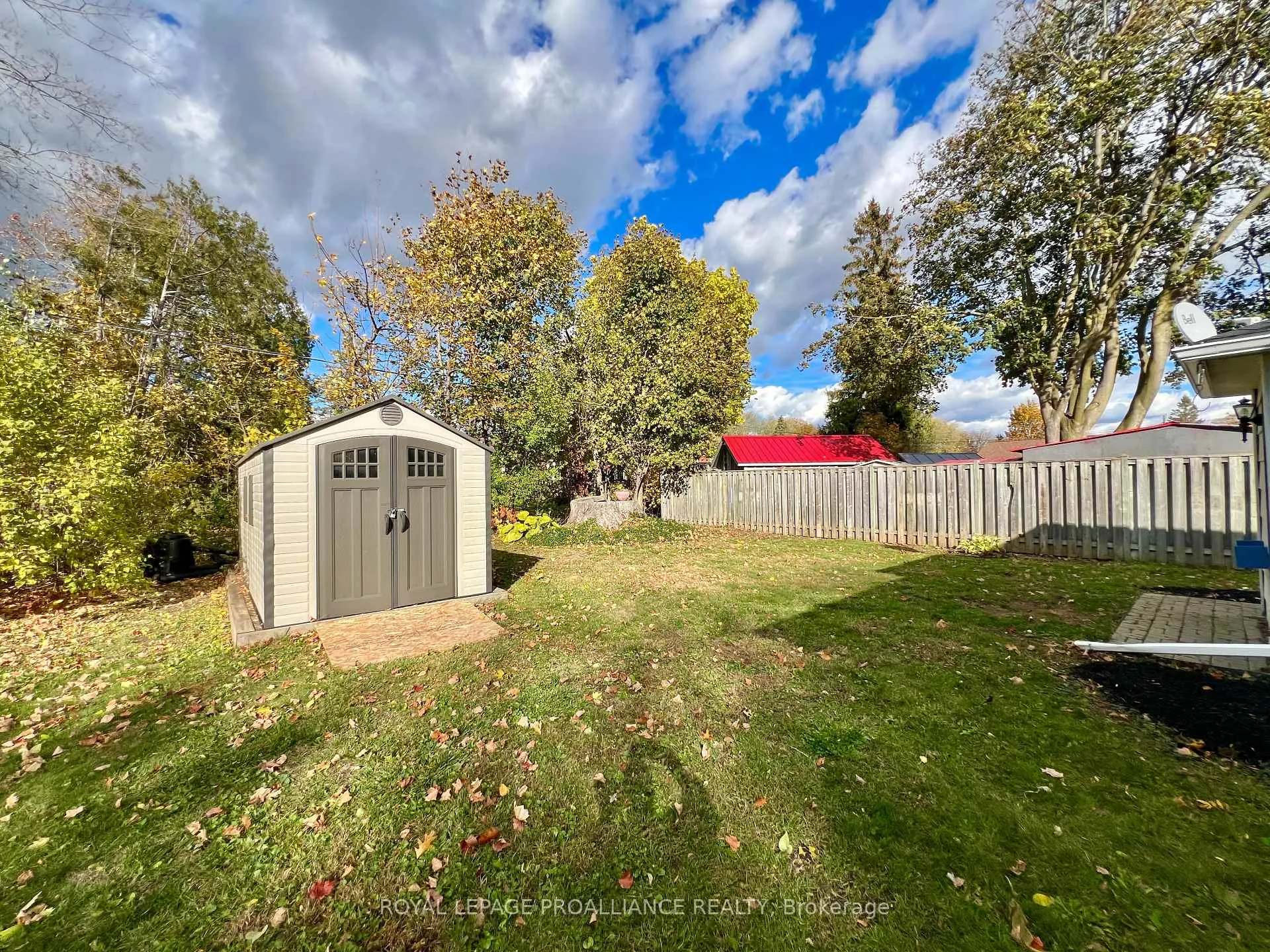 Photo 141 of 16 Lee Avenue, Belleville, Belleville Ward — HOMEH