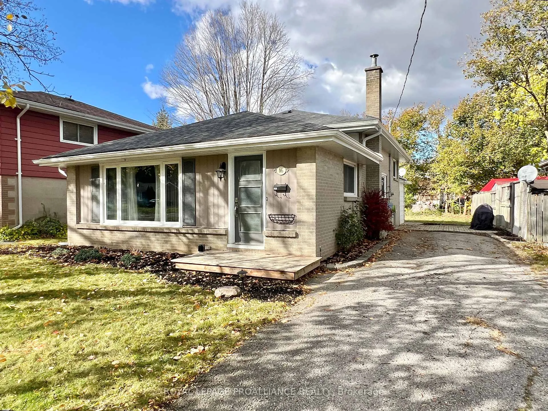 Photo 151 of 16 Lee Avenue, Belleville, Belleville Ward — HOMEH