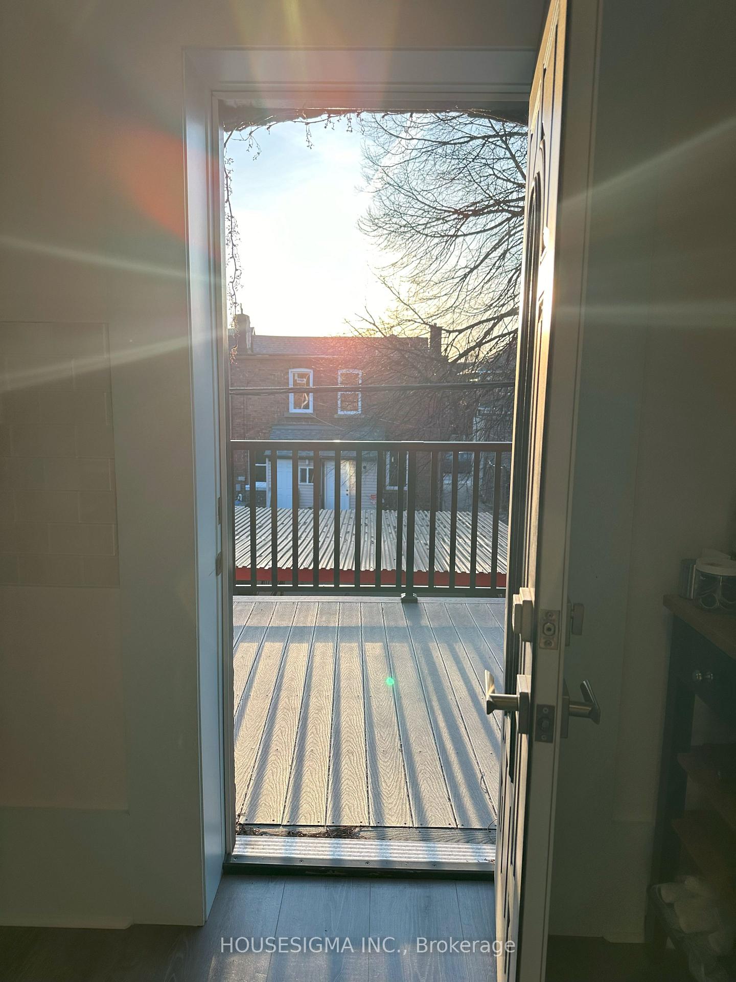 Photo 17 of Unit 2, 48 Euclid Avenue W, Toronto, Trinity-Bellwoods — HOMEH