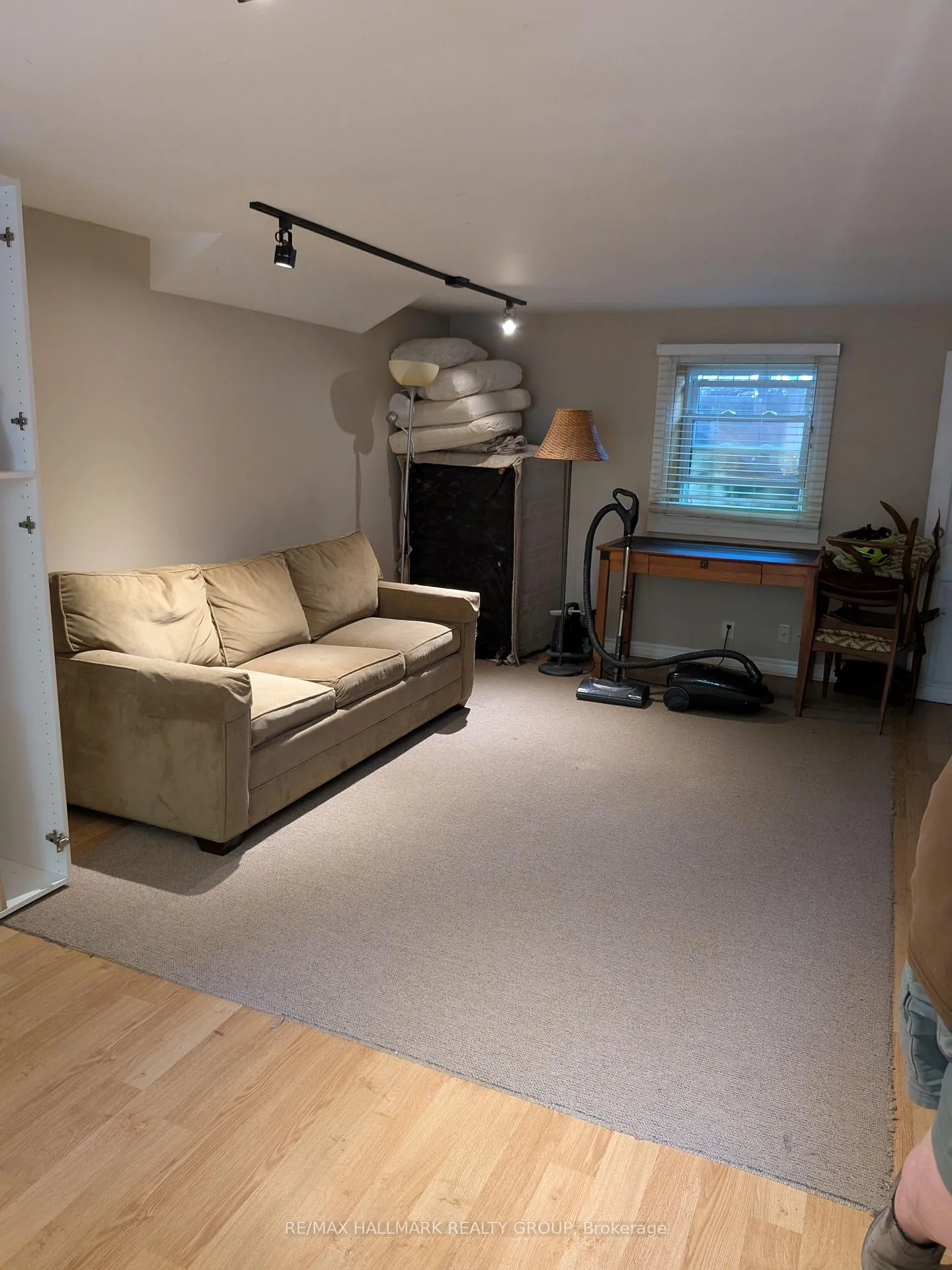 Photo 219 of Unit 1, 1593 Abbey Road, Ottawa, Riverview Park — HOMEH