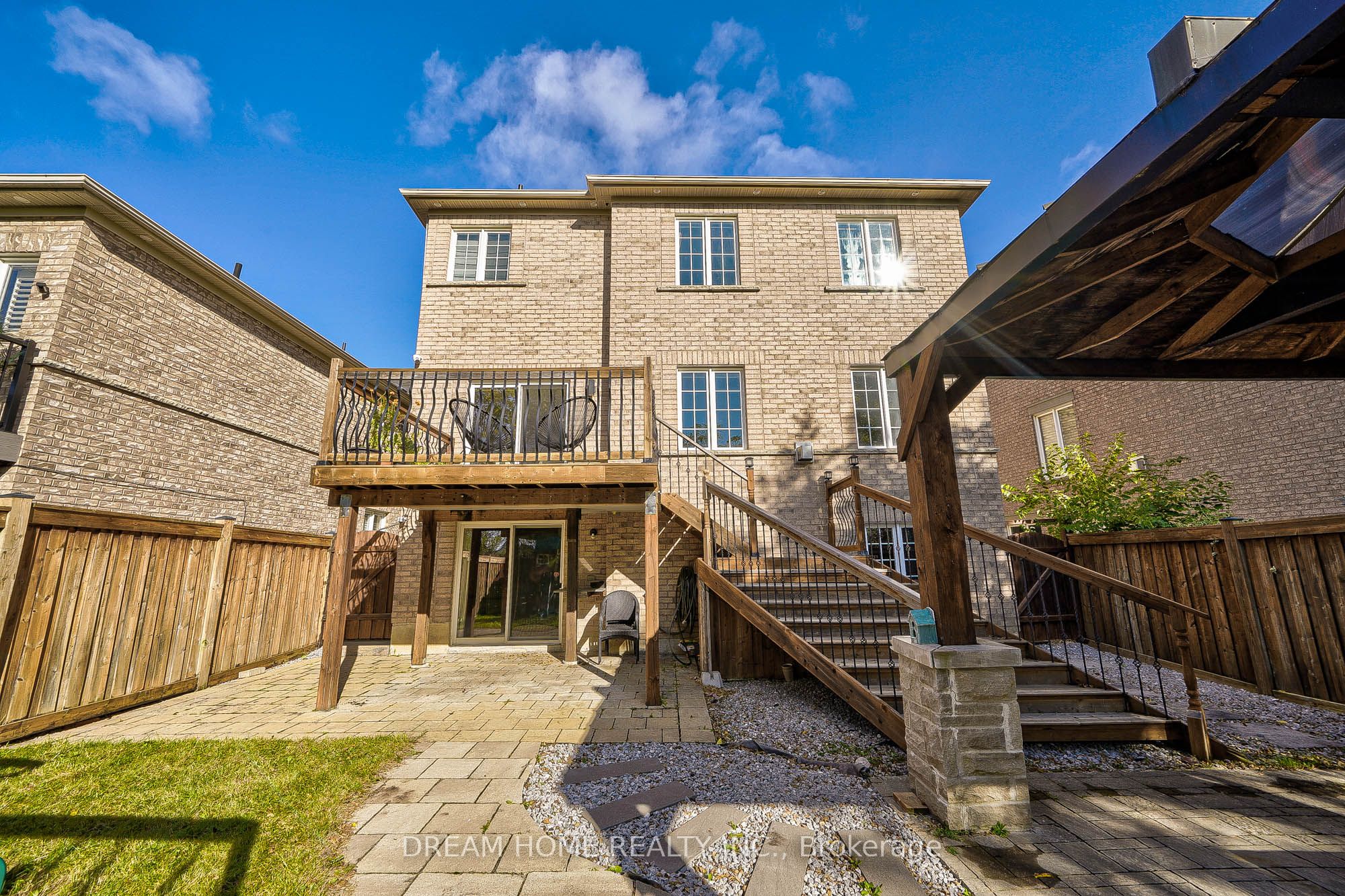 Photo 71 of 95 Rivermill Crescent, Vaughan, Patterson — HOMEH