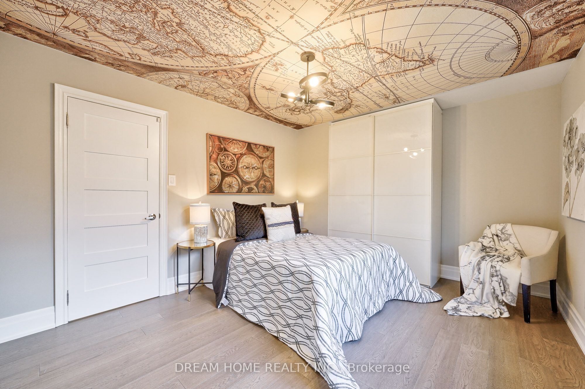 Photo 59 of 95 Rivermill Crescent, Vaughan, Patterson — HOMEH