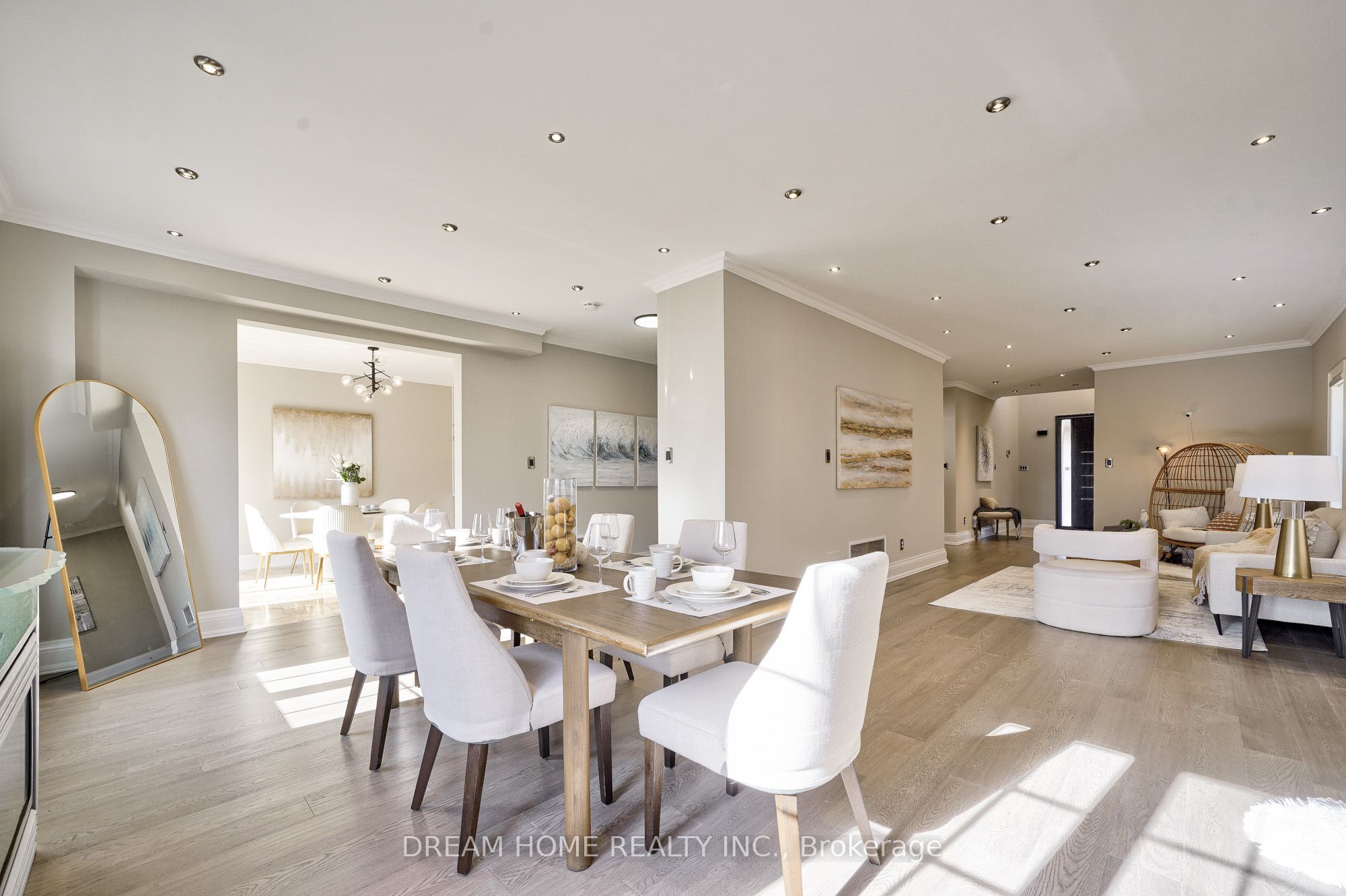 Photo 49 of 95 Rivermill Crescent, Vaughan, Patterson — HOMEH
