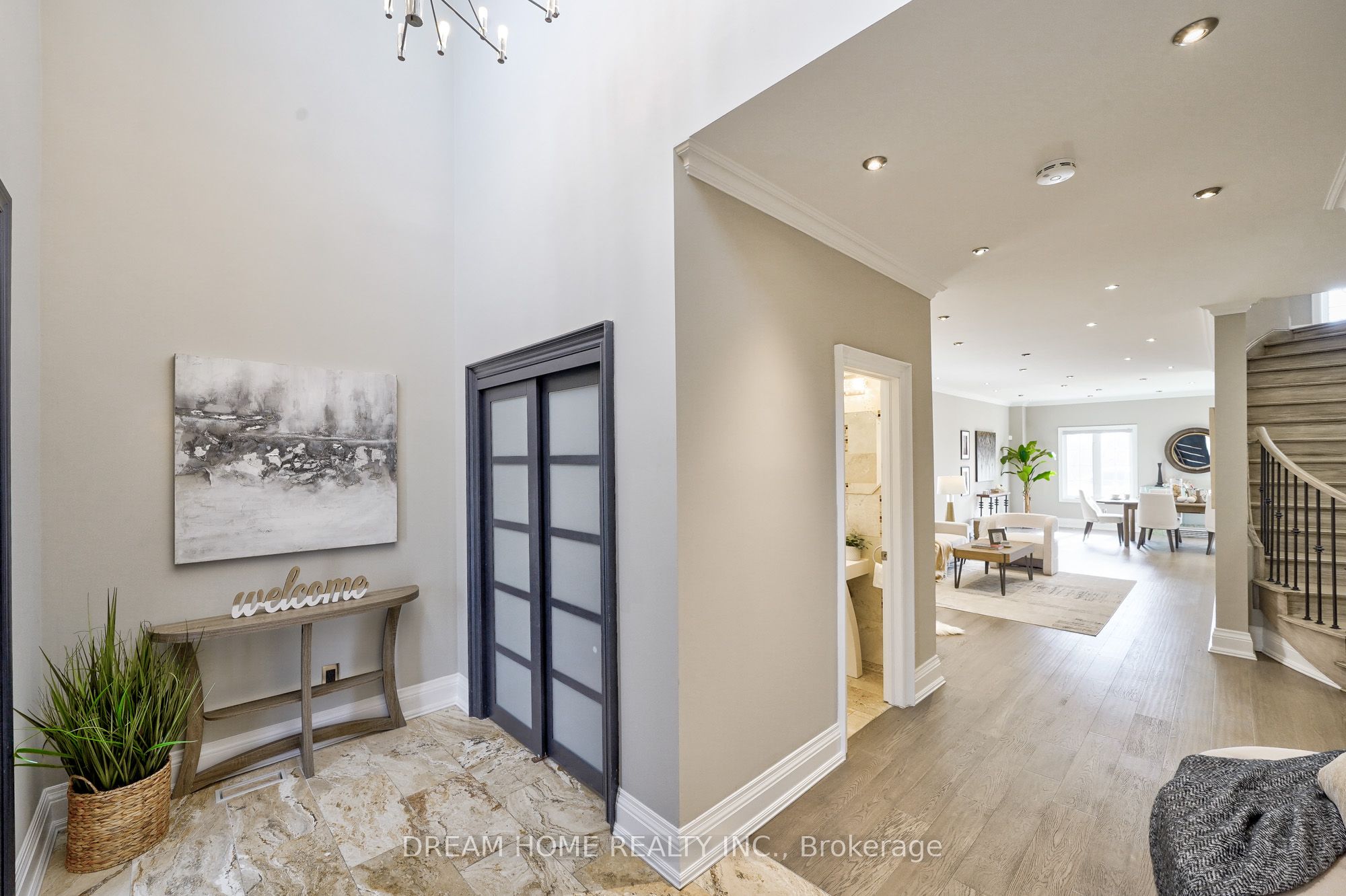 Photo 44 of 95 Rivermill Crescent, Vaughan, Patterson — HOMEH