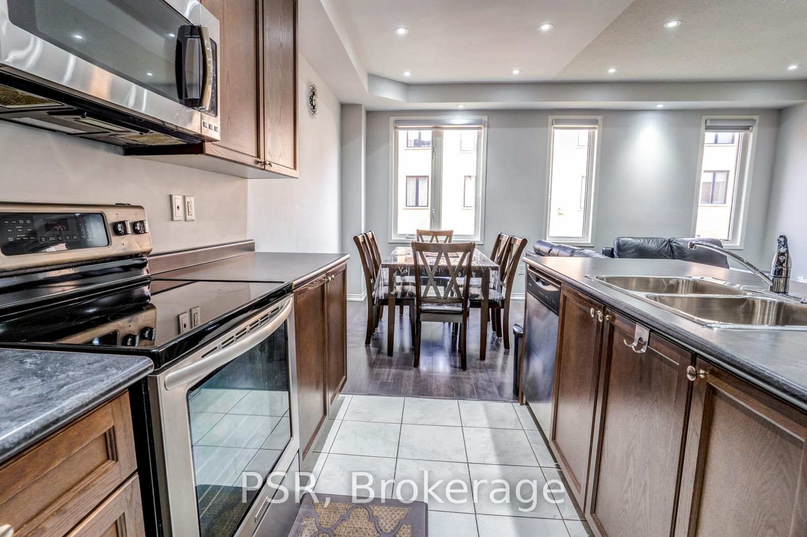 Photo 56 of 15 Quarrie Lane, Ajax, Northwest Ajax — HOMEH