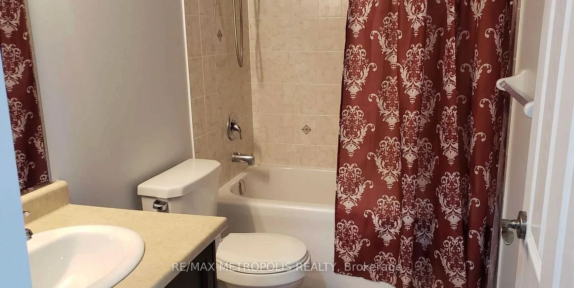 Photo 242 of Unit Bsmt, 67 Westgate Avenue, Ajax, Central East — HOMEH