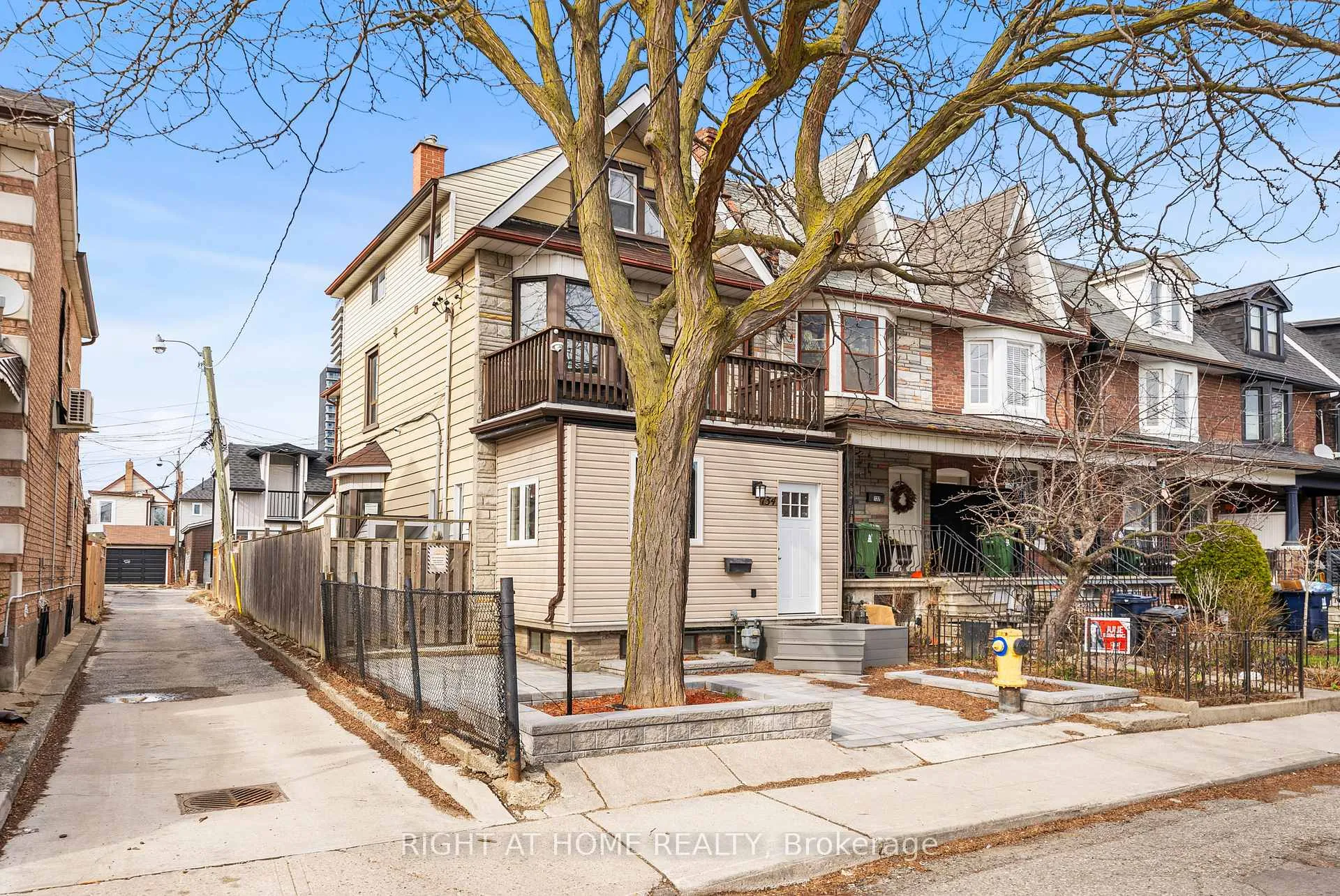 Front of 134 Millicent Street