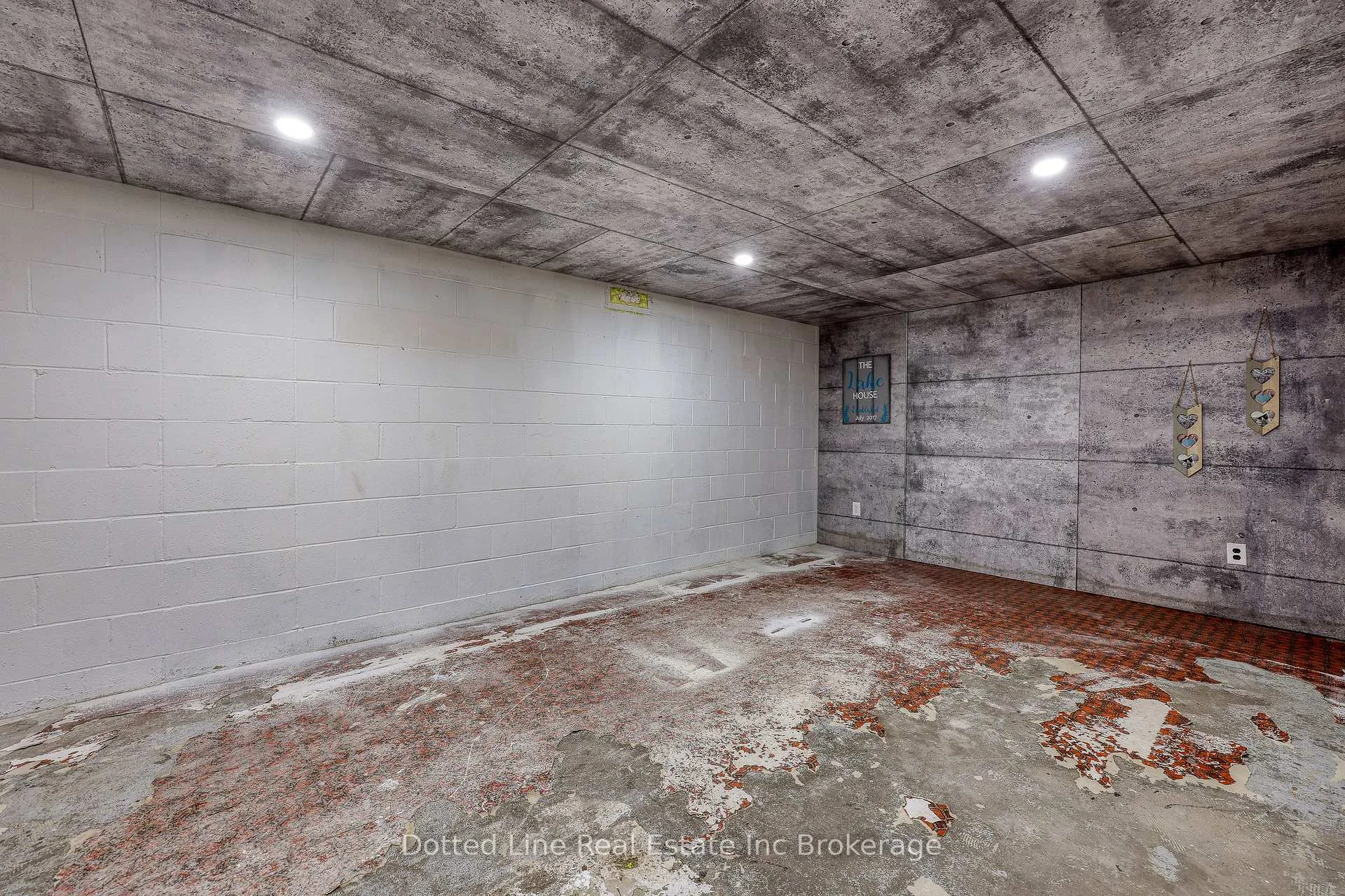 Photo 43 of 6233 Plank Road, Bayham, Vienna — HOMEH