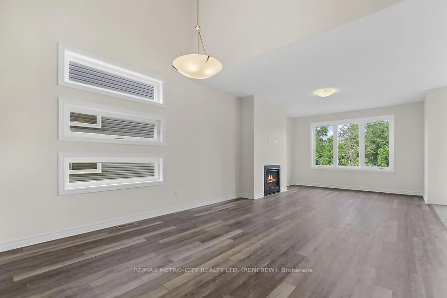 Photo 92 of 129 Seabert Drive, Arnprior — HOMEH