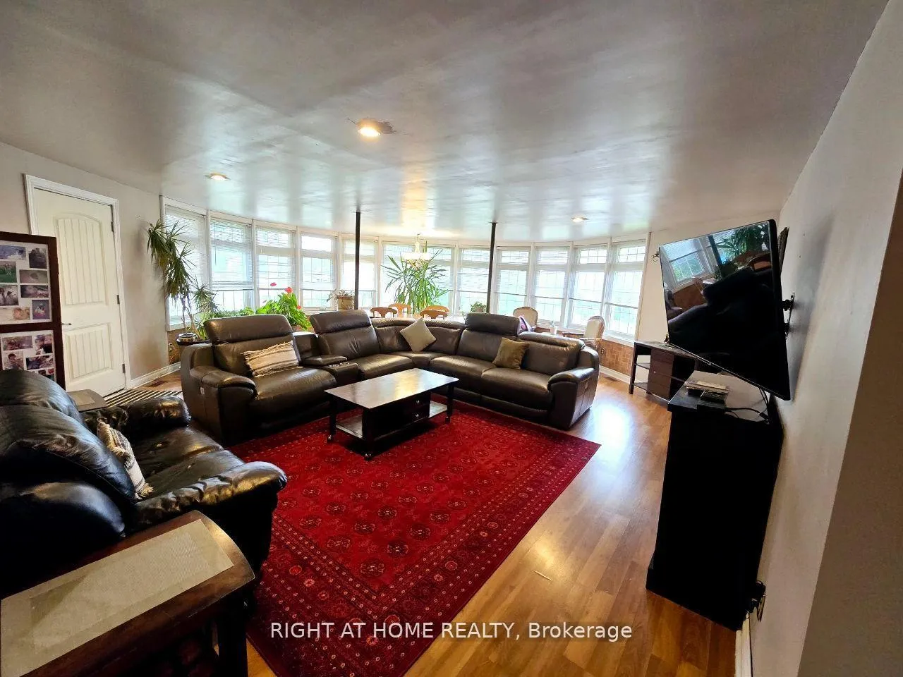 Photo 31 of 1196 Rainbow Street, Ottawa, Canotek Industrial Park — HOMEH