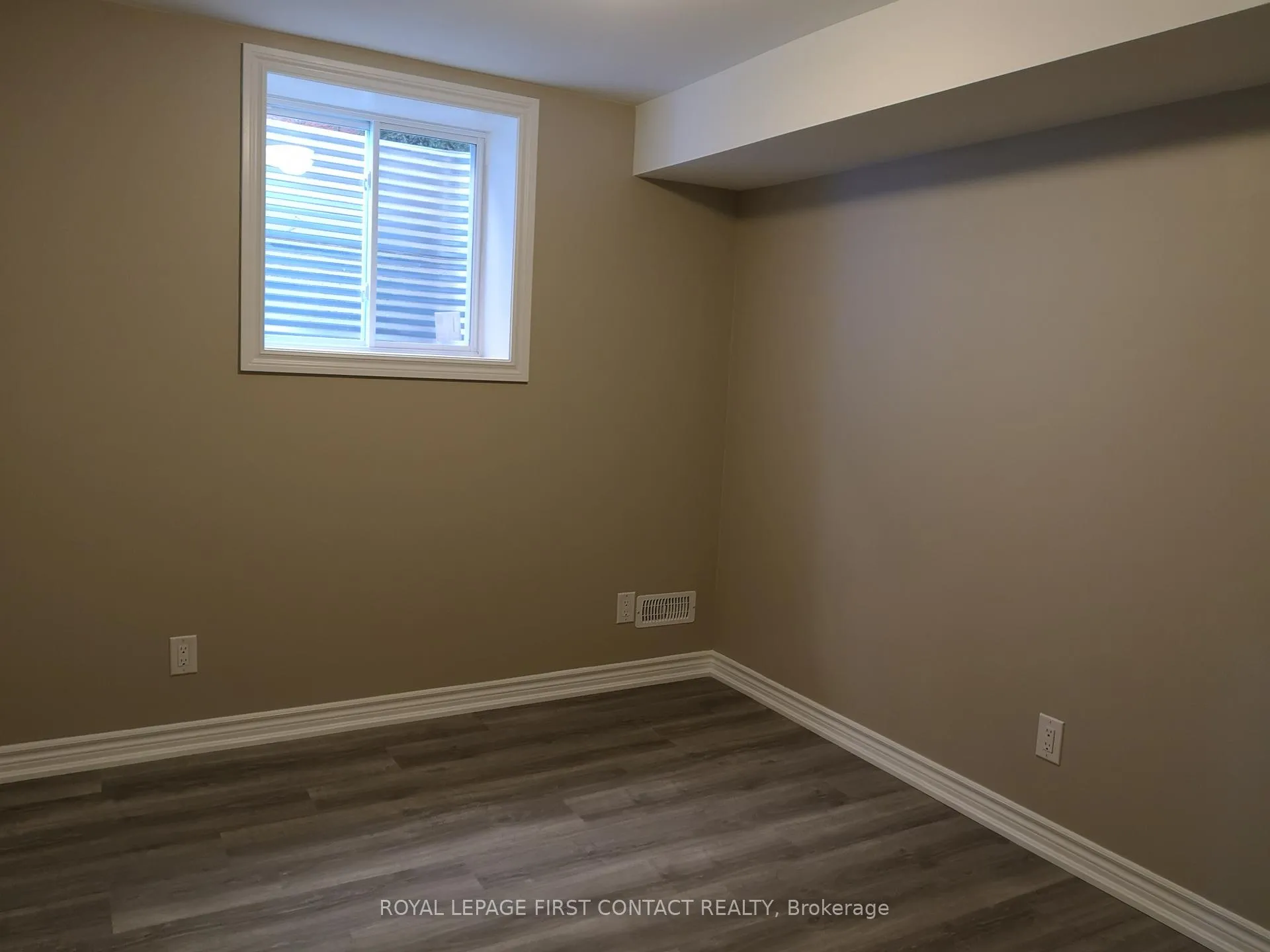 Photo 10 of Unit BASEMENT, 30 Burke Drive, Barrie, West Bayfield — HOMEH