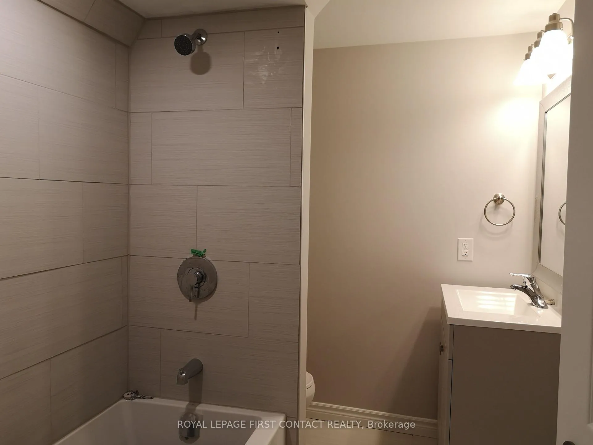 Photo 13 of Unit BASEMENT, 30 Burke Drive, Barrie, West Bayfield — HOMEH