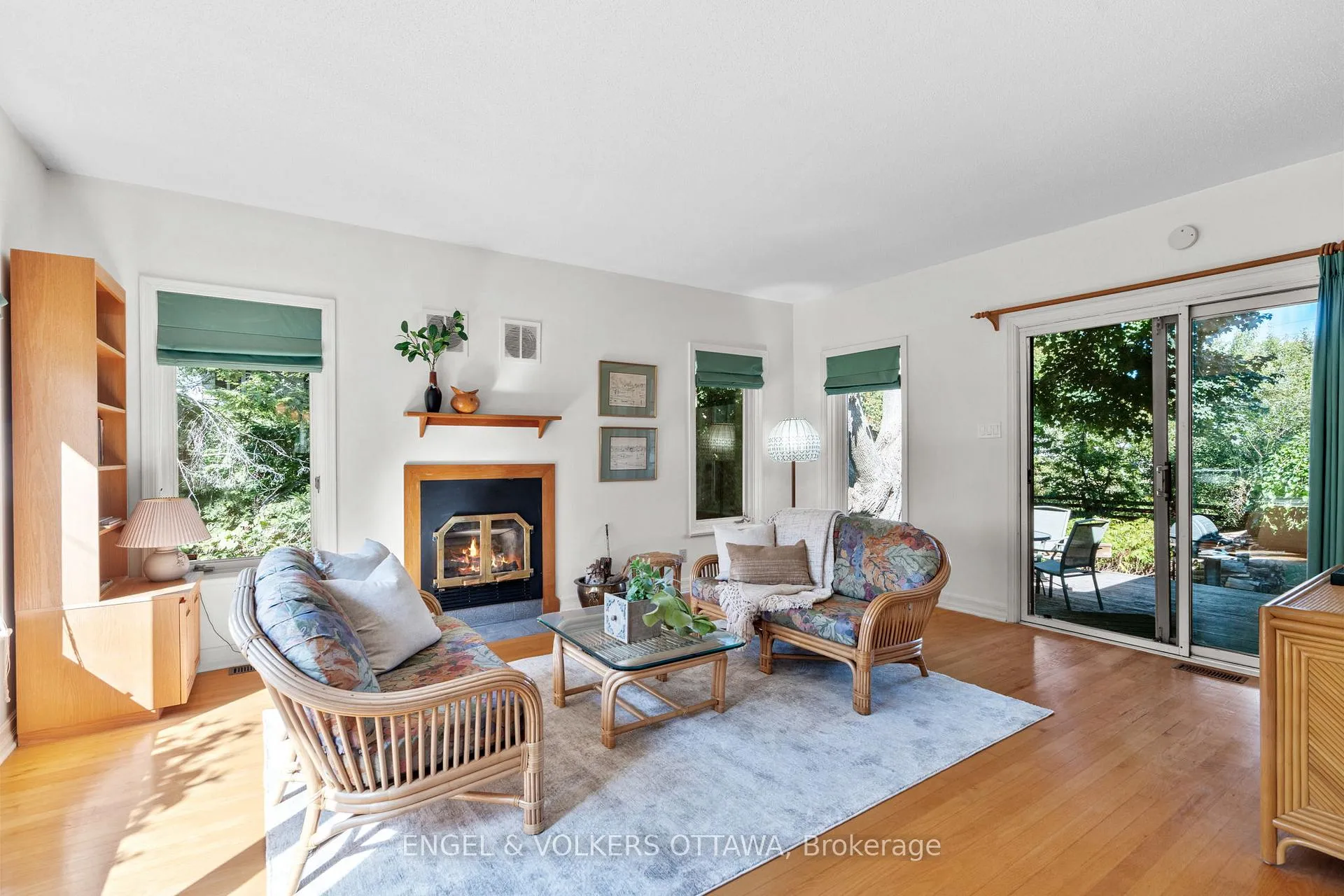 Photo 43 of 609 Blanchard Crescent, Ottawa, Mooneys Bay/Revelstoke — HOMEH