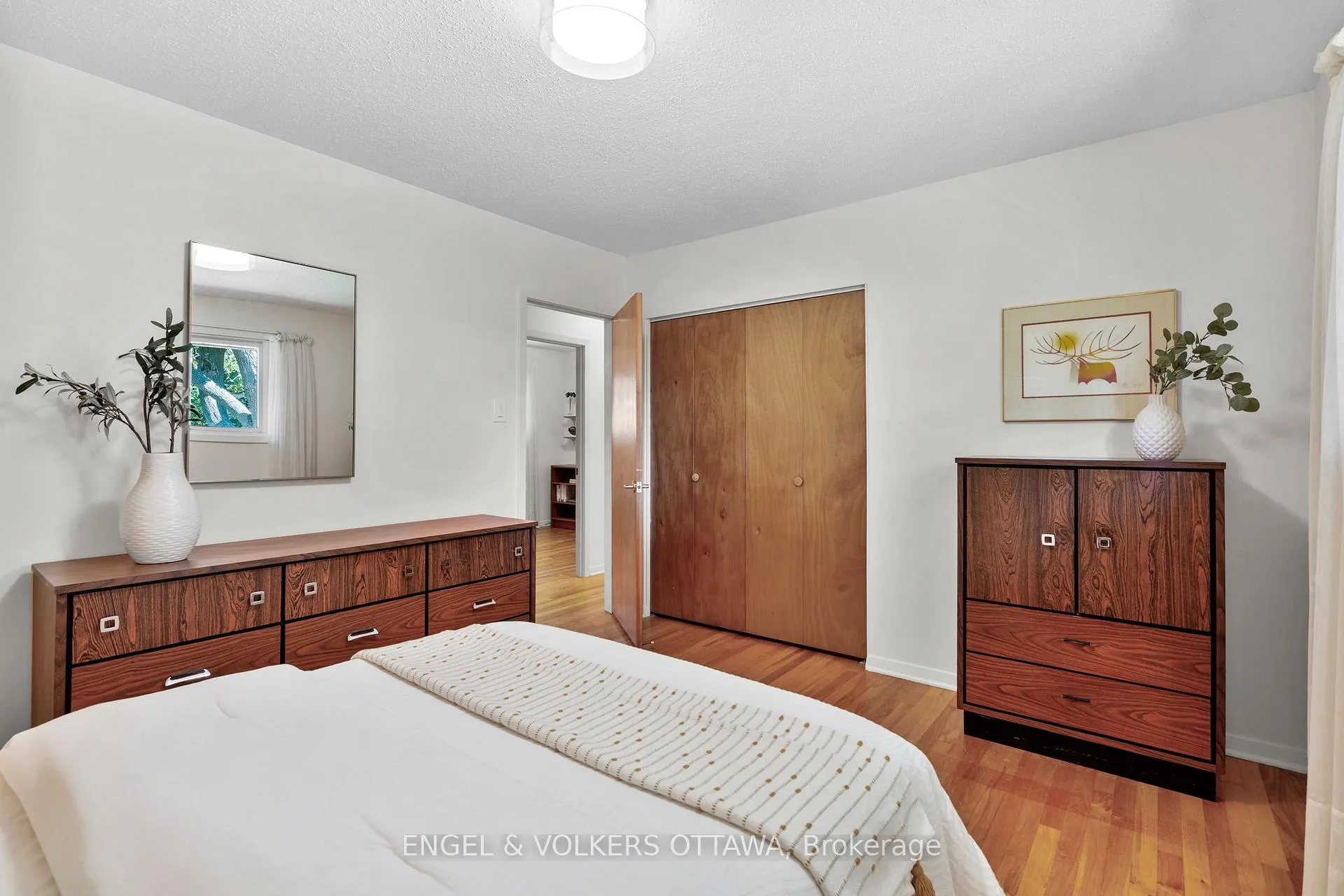 Photo 75 of 609 Blanchard Crescent, Ottawa, Mooneys Bay/Revelstoke — HOMEH