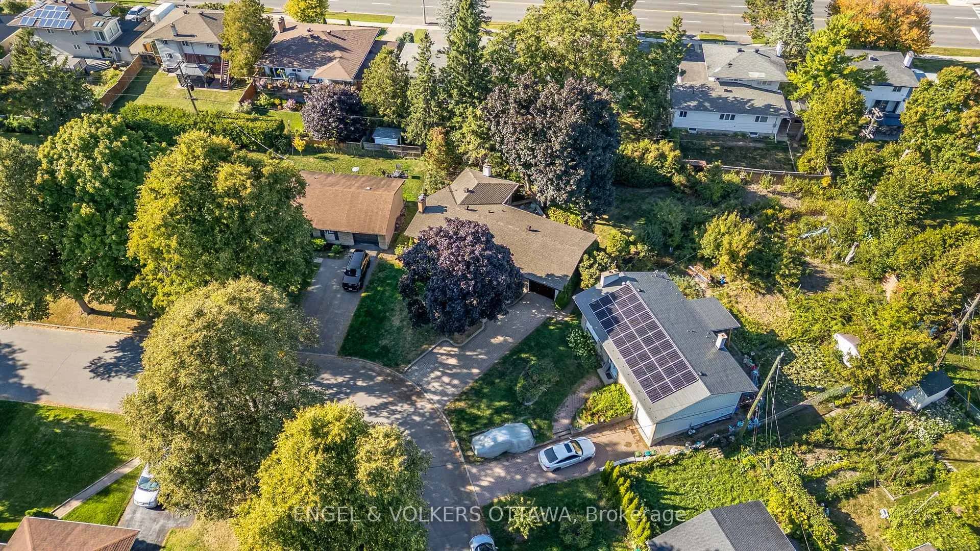 Photo 119 of 609 Blanchard Crescent, Ottawa, Mooneys Bay/Revelstoke — HOMEH