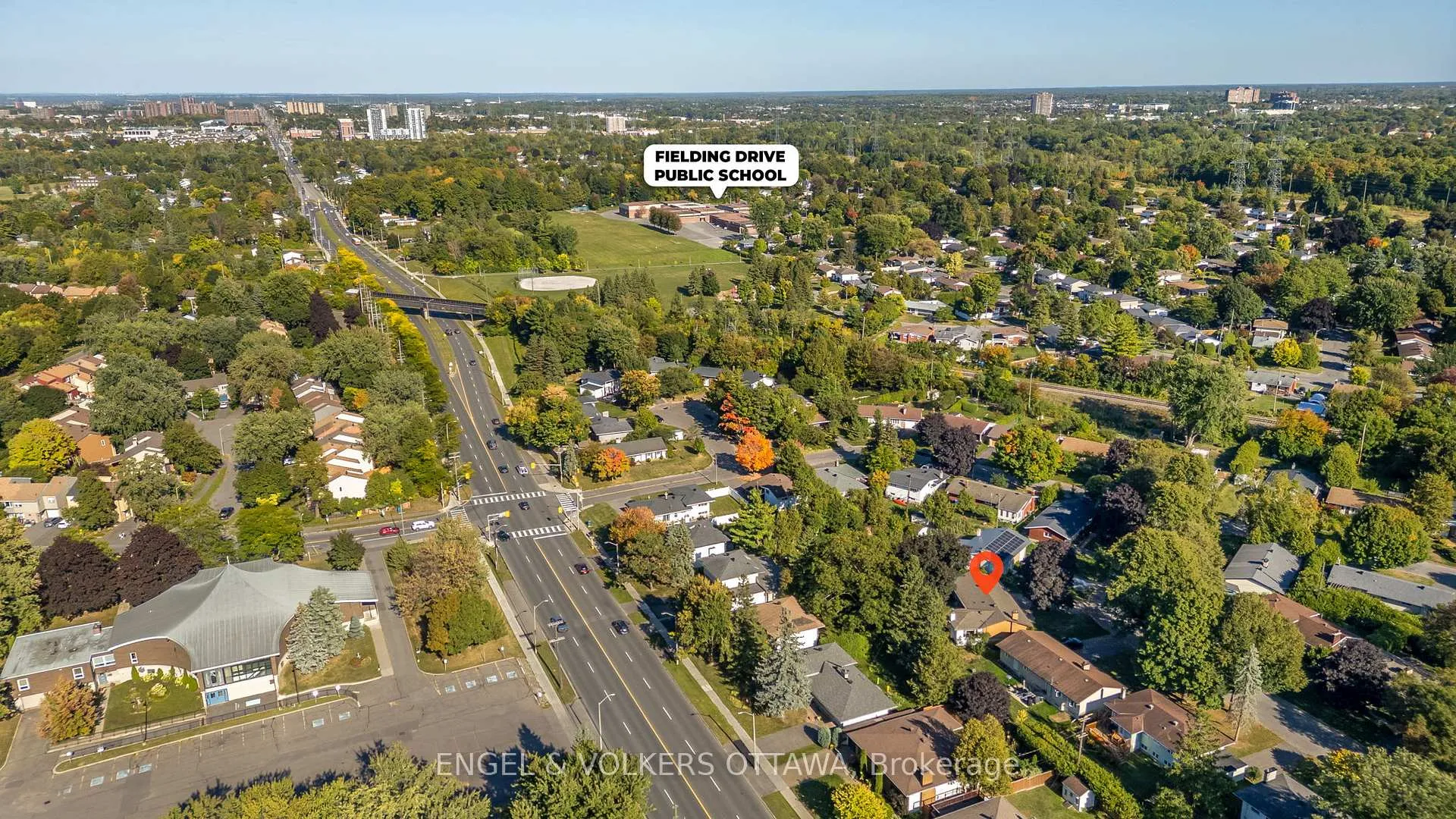 Photo 124 of 609 Blanchard Crescent, Ottawa, Mooneys Bay/Revelstoke — HOMEH