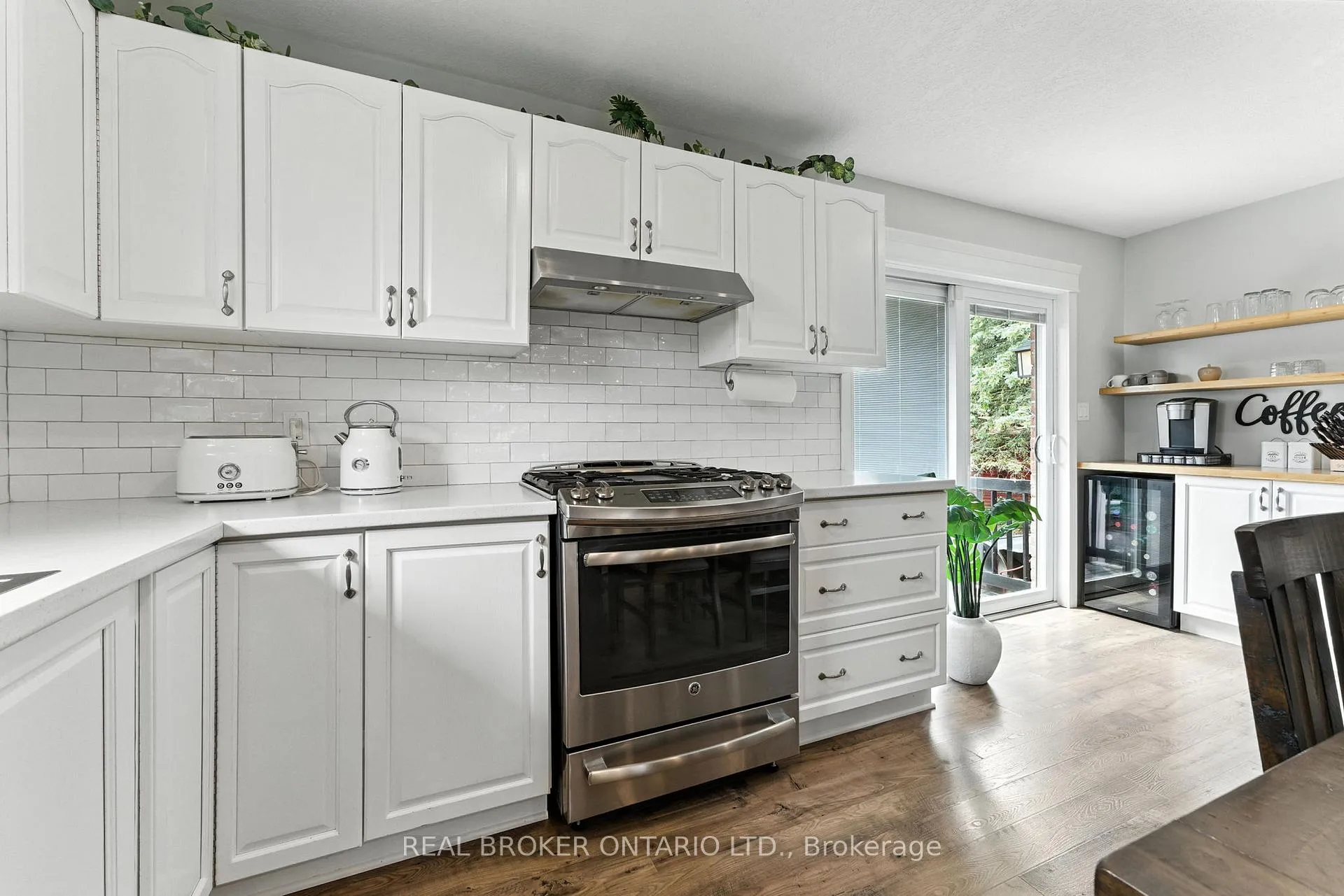 Photo 56 of 153 Fath Avenue, Aylmer — HOMEH