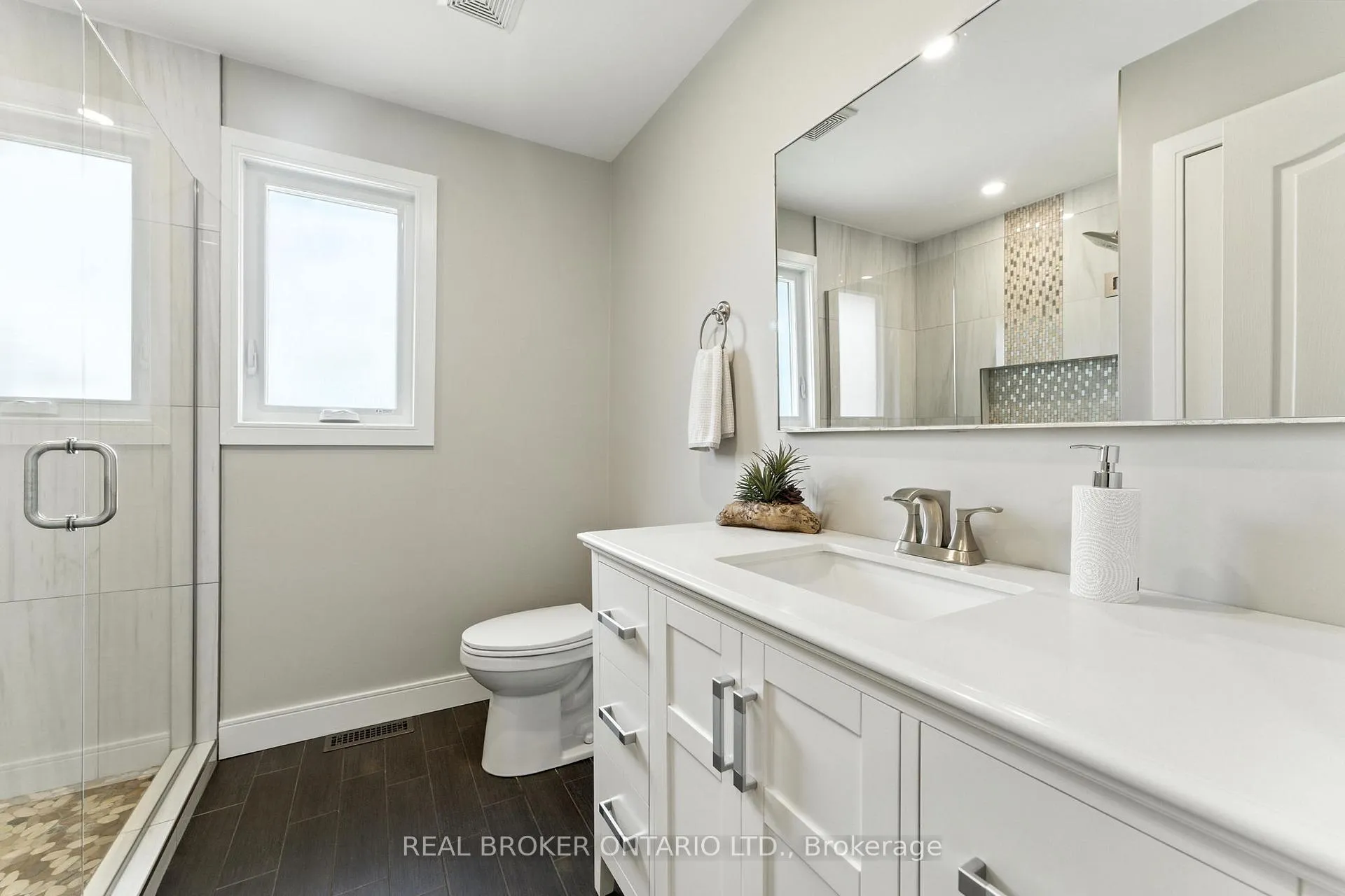 Photo 72 of 153 Fath Avenue, Aylmer — HOMEH
