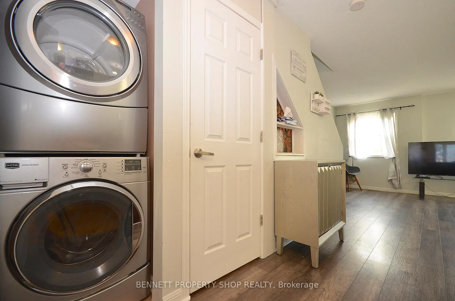 Photo 36 of 706 Sanibel Private, Ottawa, Westcliffe Estates — HOMEH