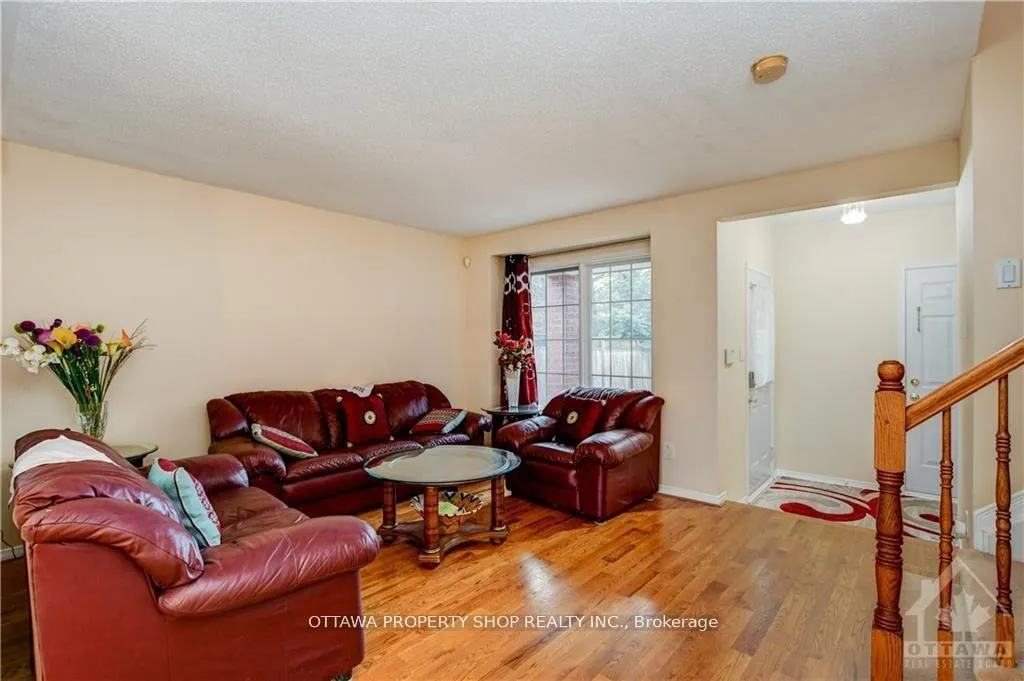 Photo 2 of 41 Palmadeo Drive, Ottawa, Barrhaven - Longfields — HOMEH