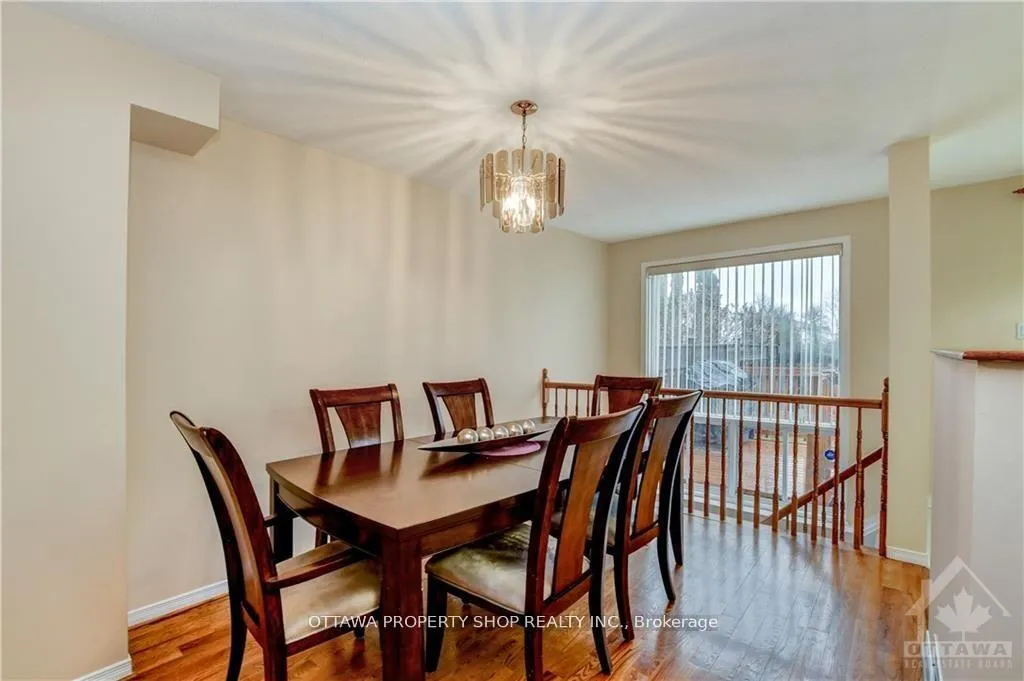 Photo 5 of 41 Palmadeo Drive, Ottawa, Barrhaven - Longfields — HOMEH