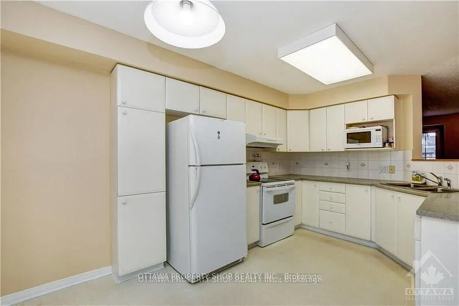 Photo 6 of 41 Palmadeo Drive, Ottawa, Barrhaven - Longfields — HOMEH