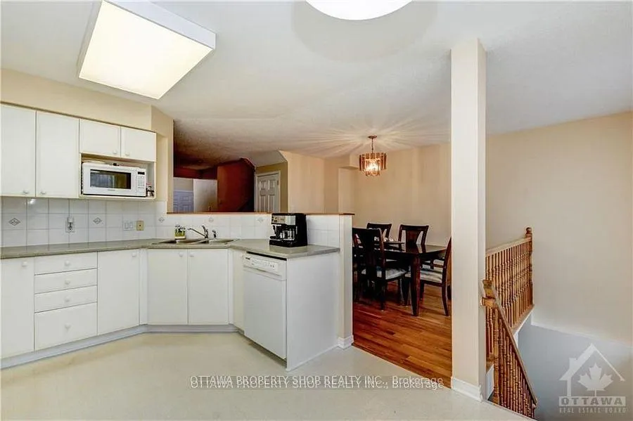 Photo 7 of 41 Palmadeo Drive, Ottawa, Barrhaven - Longfields — HOMEH