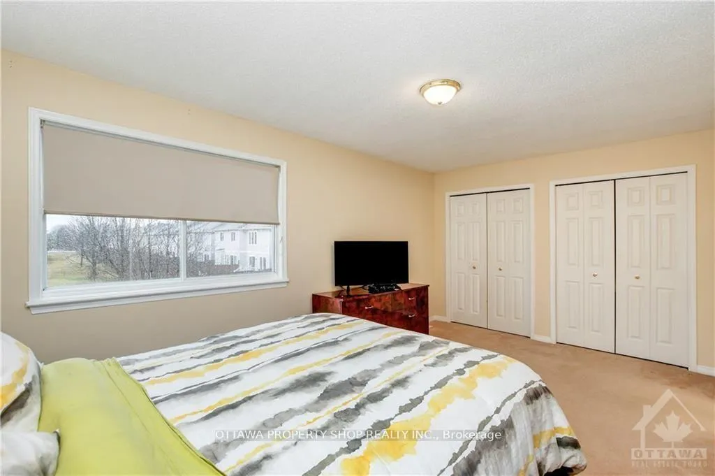Photo 12 of 41 Palmadeo Drive, Ottawa, Barrhaven - Longfields — HOMEH