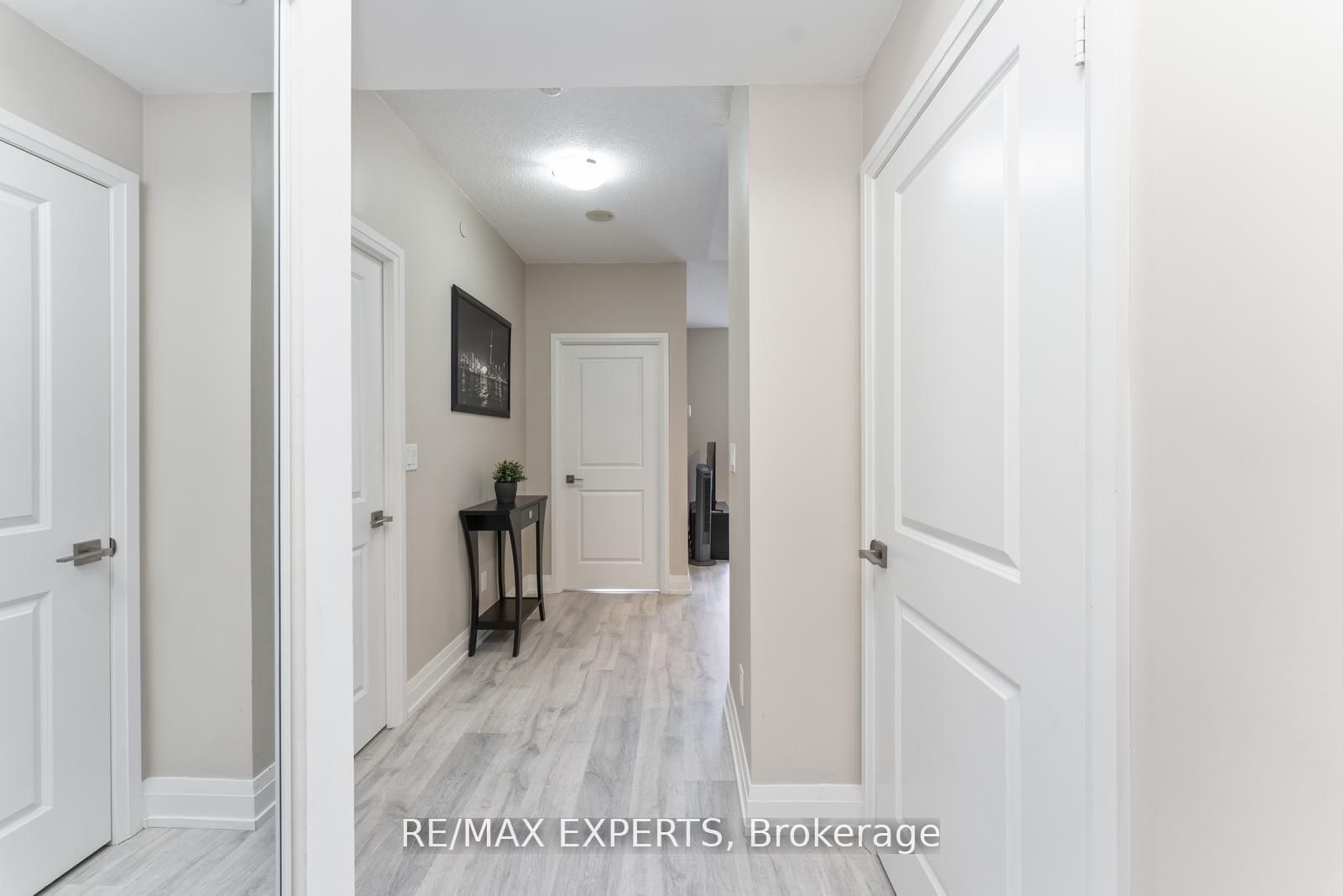 Photo 37 of Unit 1409, 3700 Highway 7 Road, Vaughan, Vaughan Corporate Centre — HOMEH