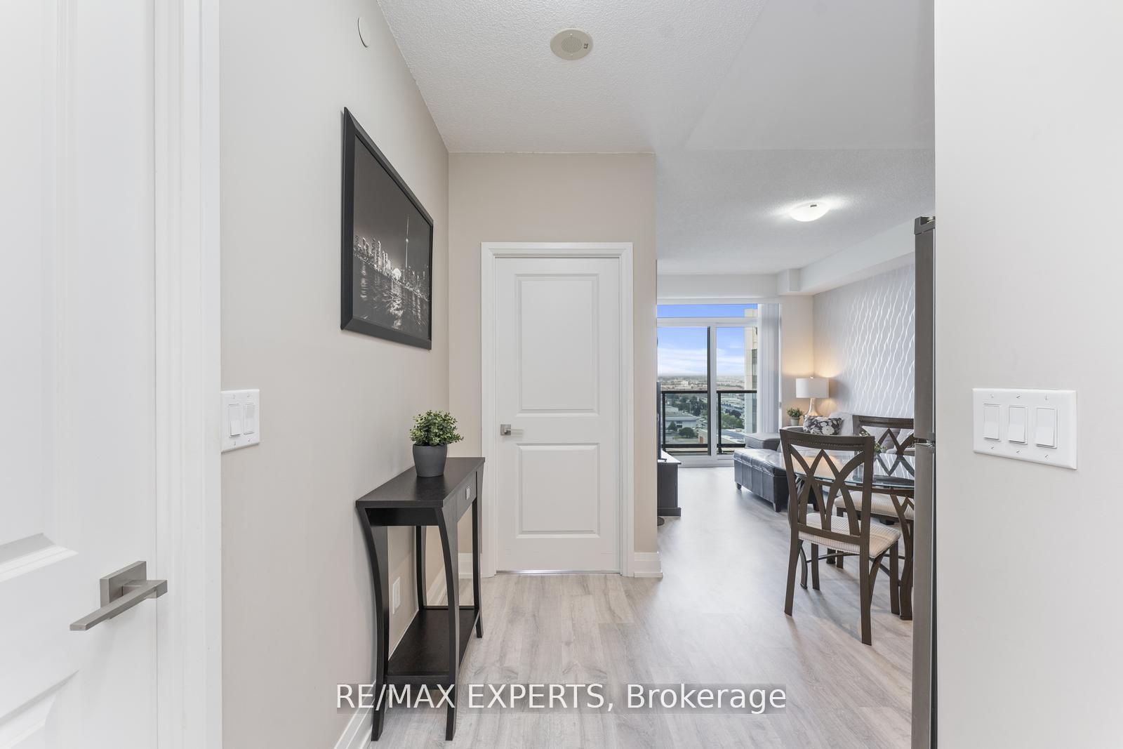 Photo 38 of Unit 1409, 3700 Highway 7 Road, Vaughan, Vaughan Corporate Centre — HOMEH