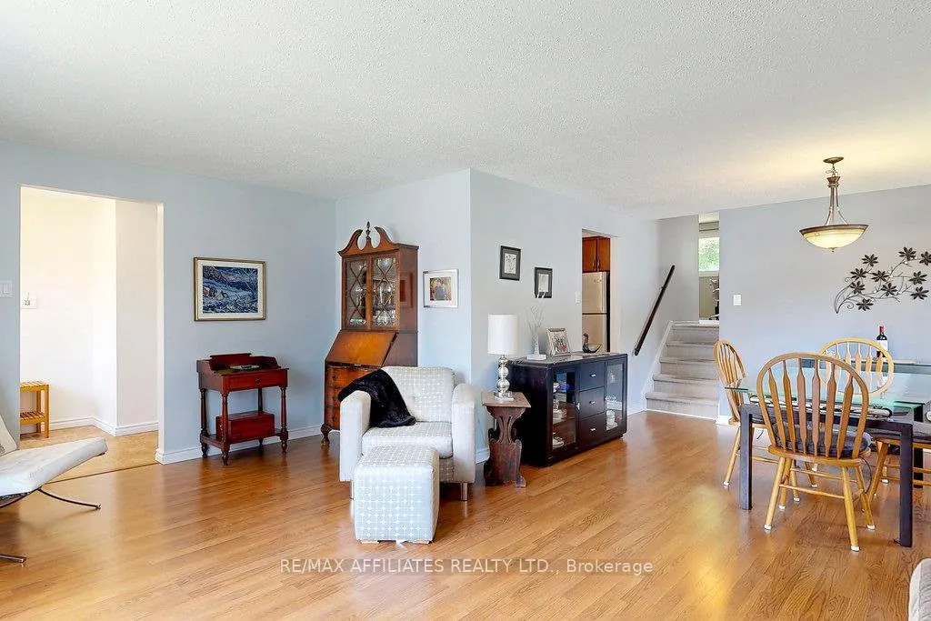 Photo 44 of 22 Red Maple Crescent, Ottawa, Blackburn Hamlet — HOMEH