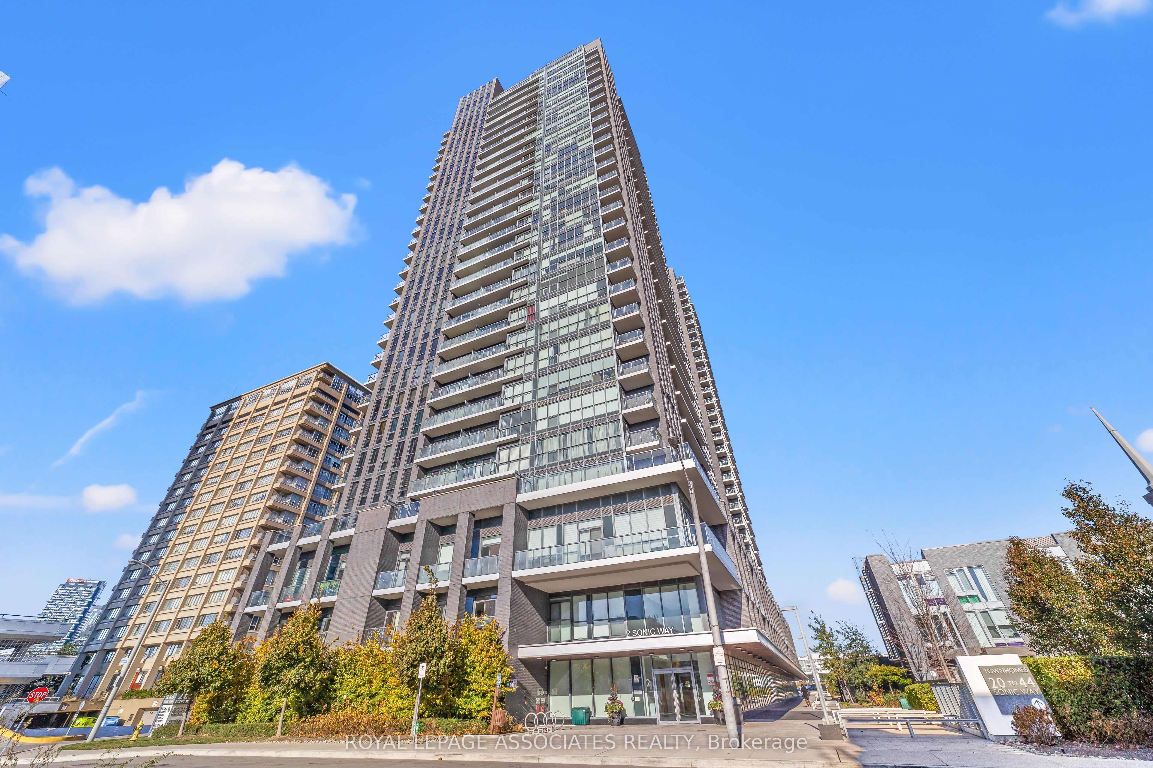 Photo 2 of Unit 2809, 2 Sonic Way, Toronto, Flemingdon Park — HOMEH