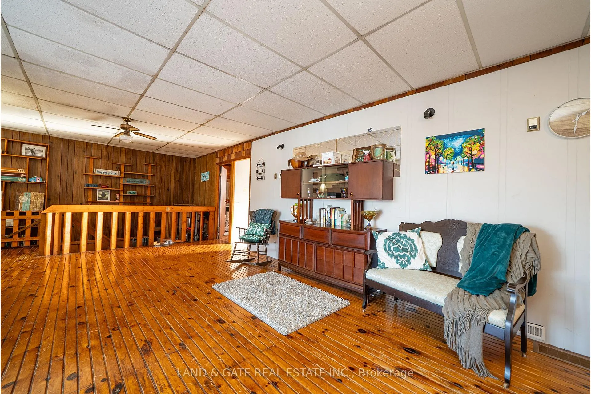 Photo 12 of 40 Tice Crescent, Belleville, Belleville Ward — HOMEH
