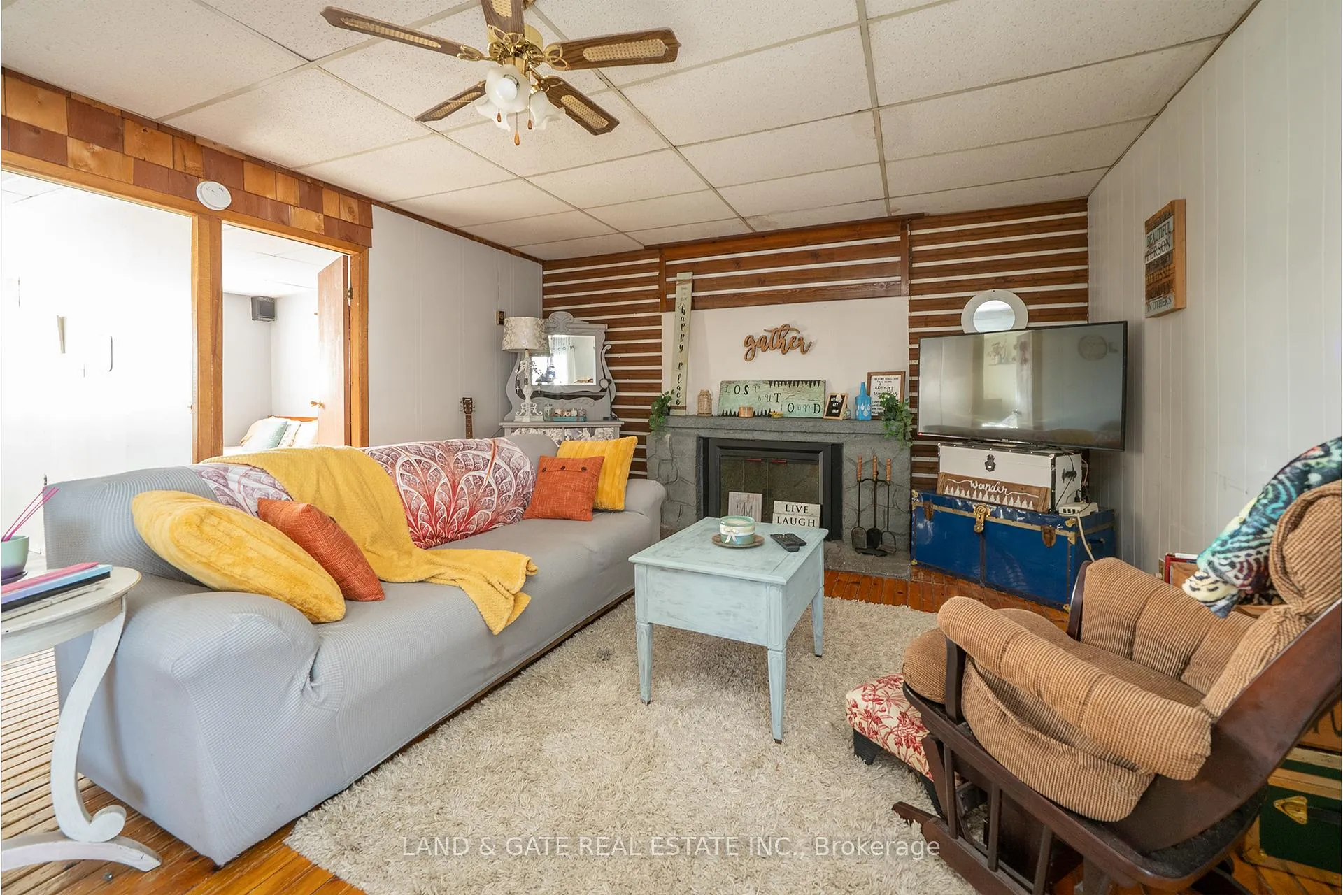 Photo 13 of 40 Tice Crescent, Belleville, Belleville Ward — HOMEH