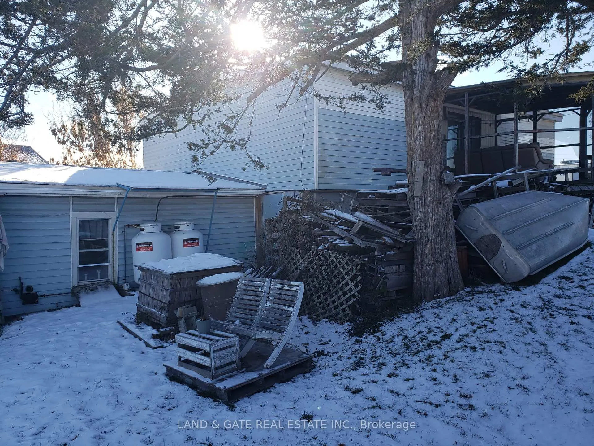 Photo 24 of 40 Tice Crescent, Belleville, Belleville Ward — HOMEH